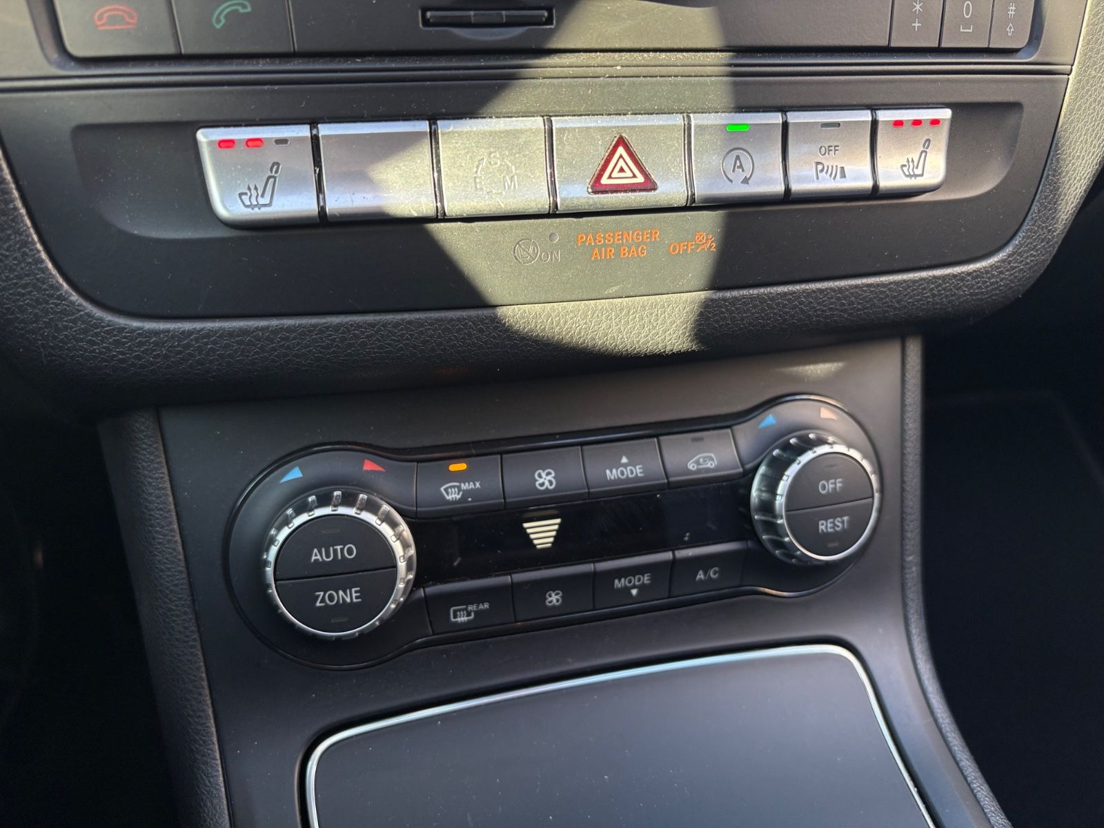 Fahrzeugabbildung Mercedes-Benz B 200 CDI *AMG-LINE*AUT*PANORAMA*VOLL-LED*2.HD*