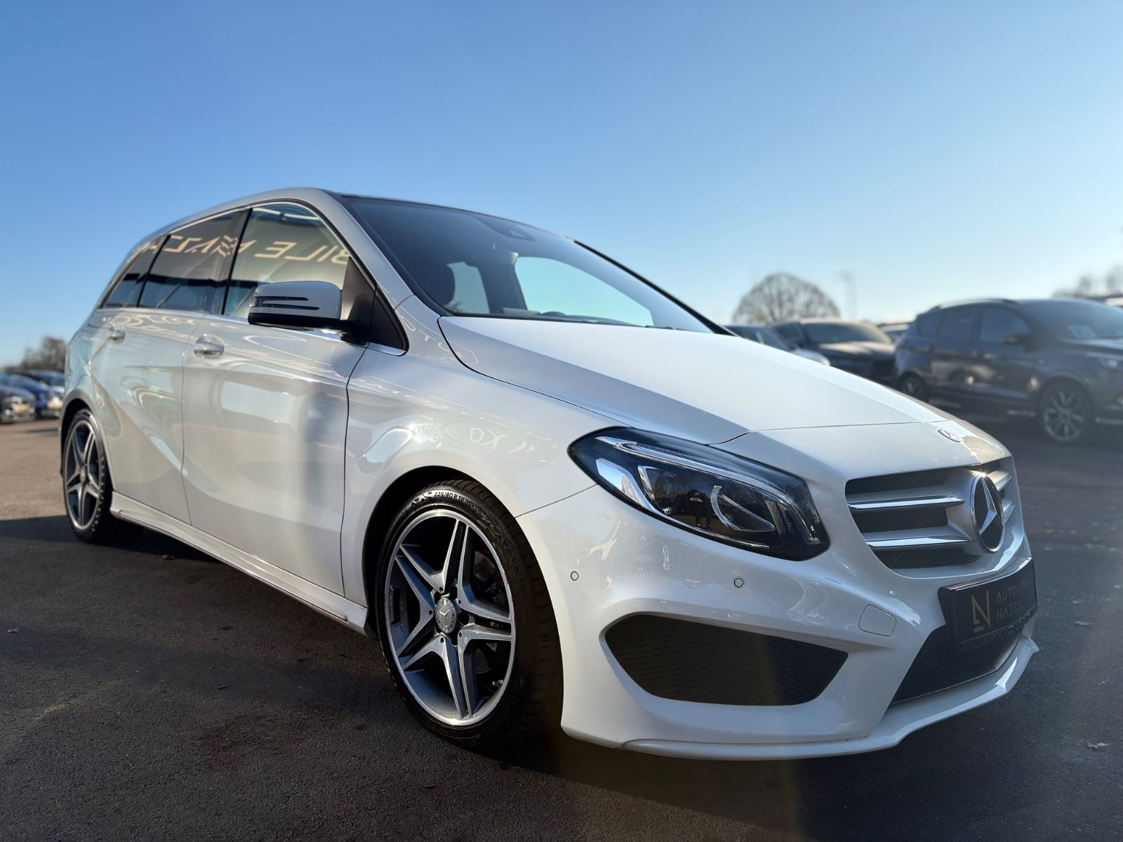Fahrzeugabbildung Mercedes-Benz B 200 CDI *AMG-LINE*AUT*PANORAMA*VOLL-LED*2.HD*