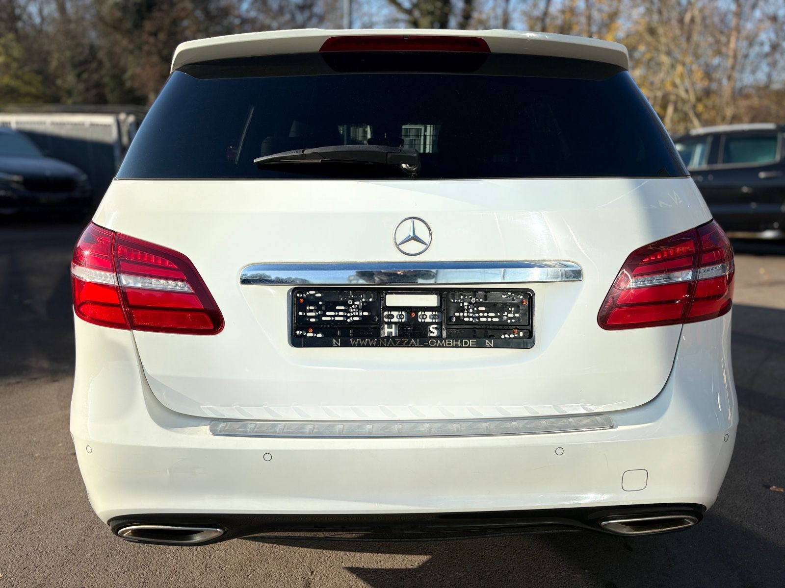 Fahrzeugabbildung Mercedes-Benz B 200 CDI *AMG-LINE*AUT*PANORAMA*VOLL-LED*2.HD*