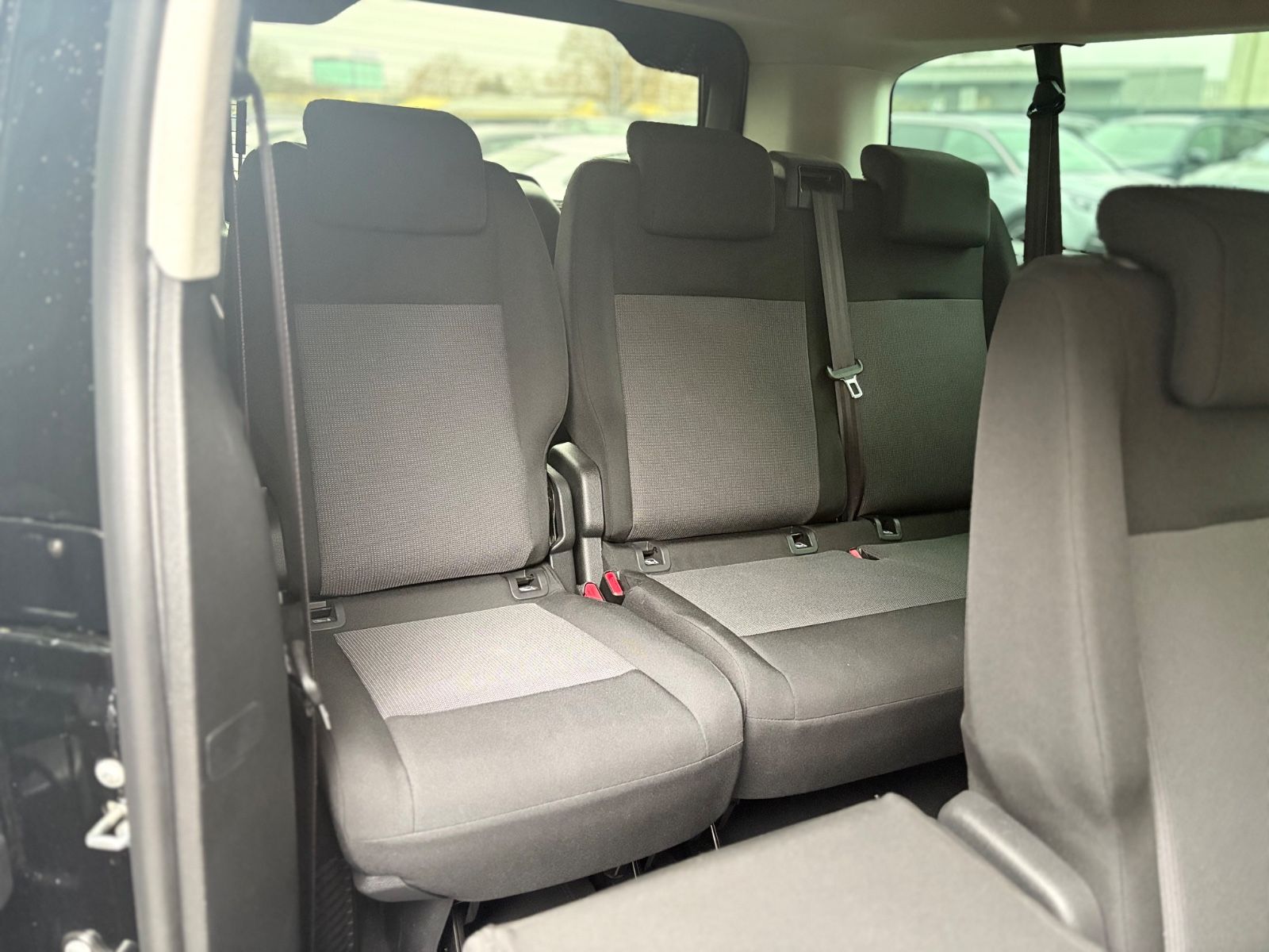 Fahrzeugabbildung Citroën SPACETOURER XL*8.SITZER*VOLL-LED*NAVI*SHZ*360°*