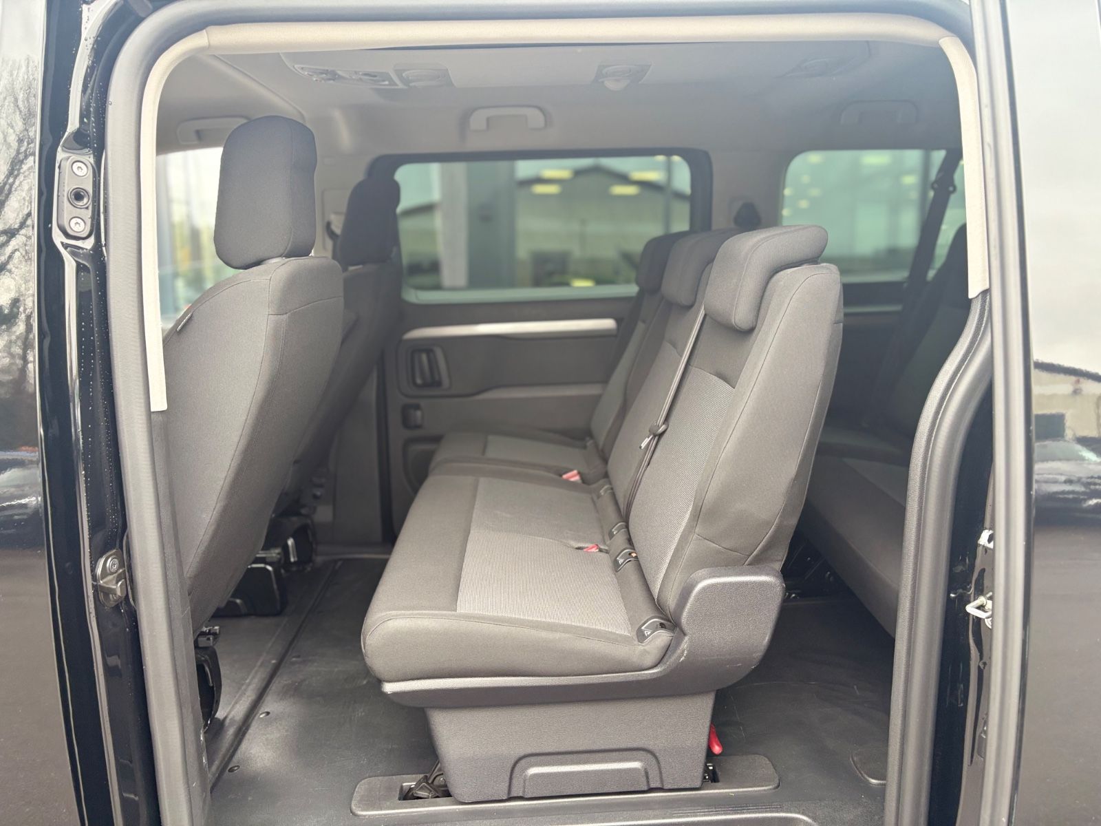 Fahrzeugabbildung Citroën SPACETOURER XL*8.SITZER*VOLL-LED*NAVI*SHZ*360°*