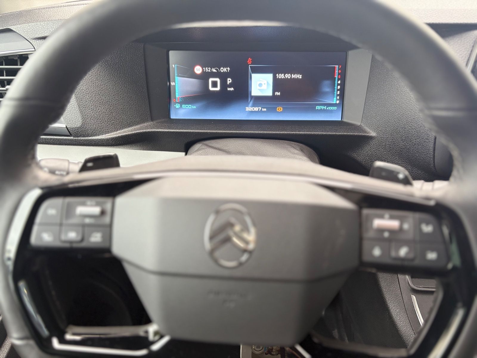 Fahrzeugabbildung Citroën SPACETOURER XL*8.SITZER*VOLL-LED*NAVI*SHZ*360°*