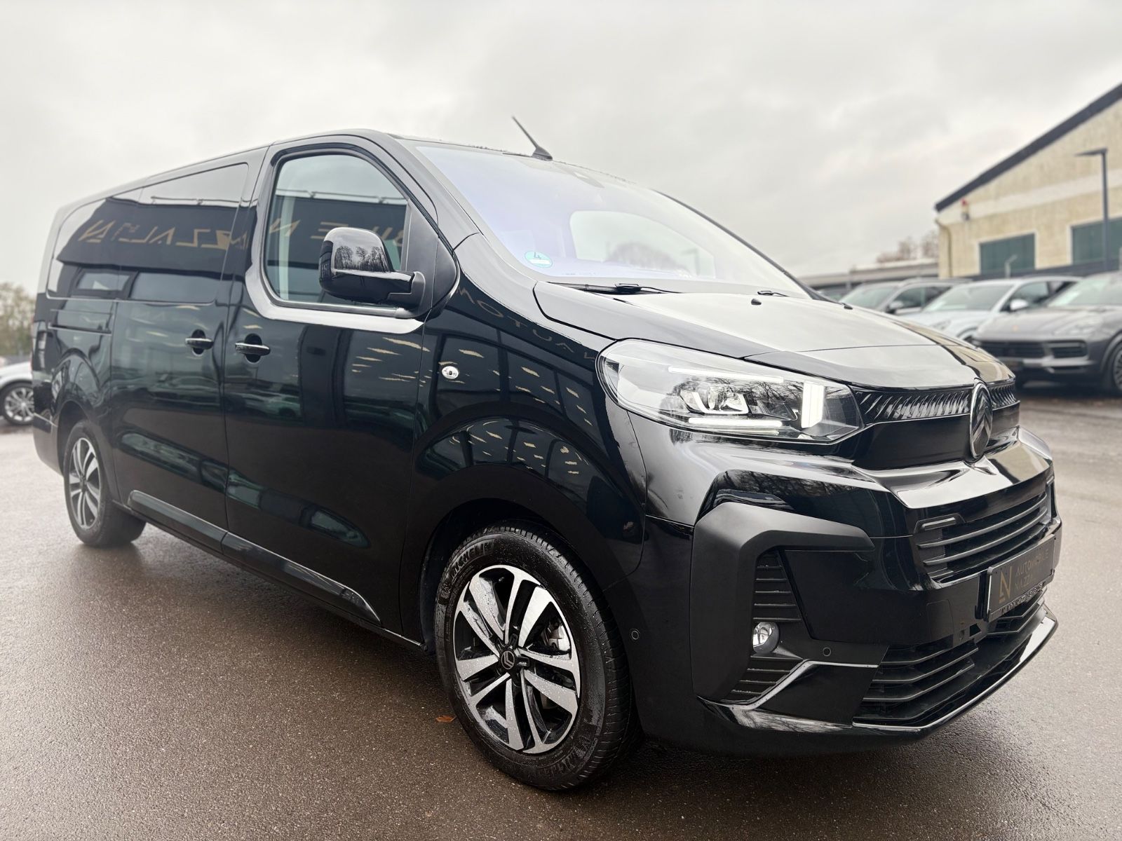 Fahrzeugabbildung Citroën SPACETOURER XL*8.SITZER*VOLL-LED*NAVI*SHZ*360°*