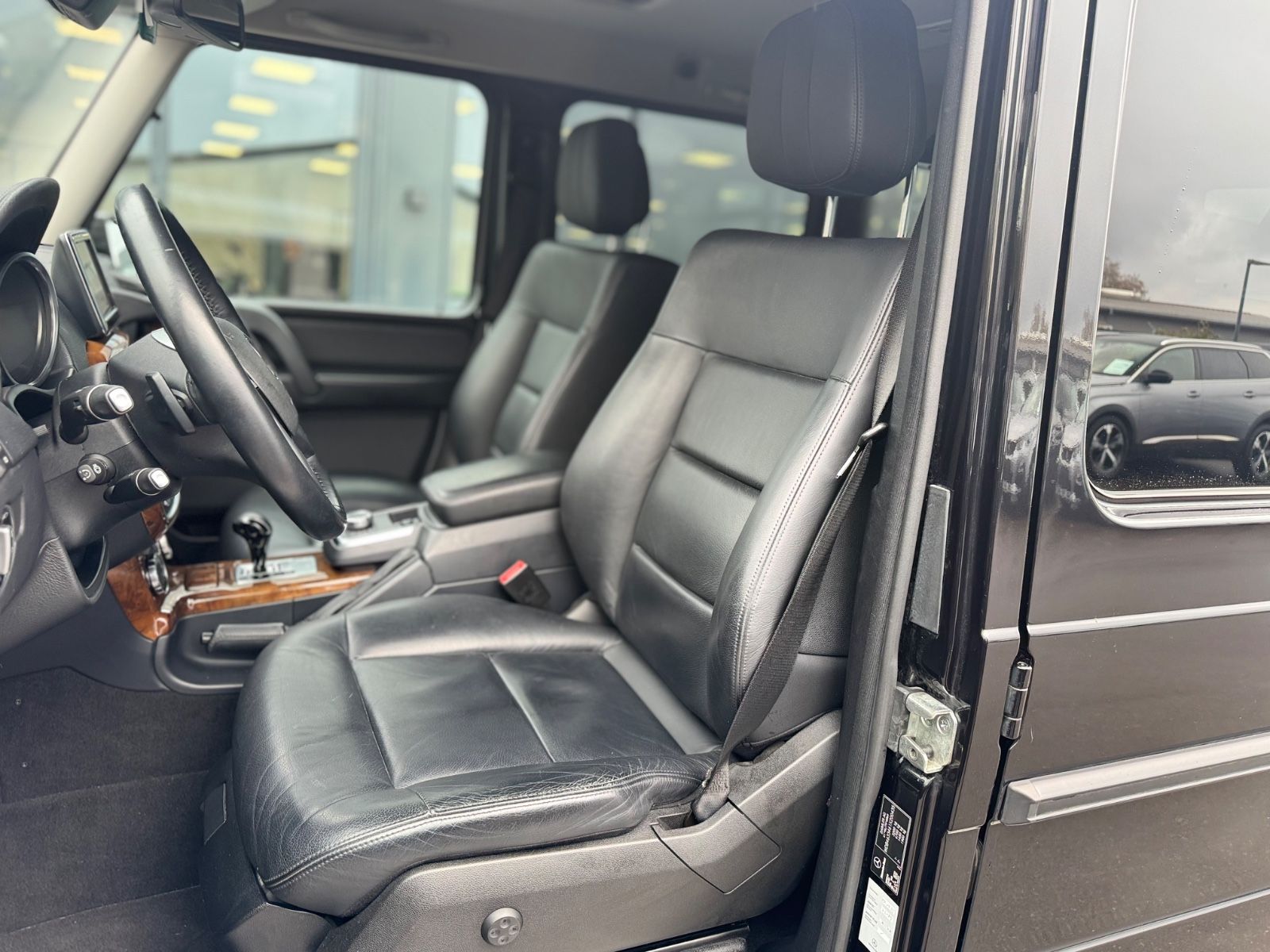 Fahrzeugabbildung Mercedes-Benz G350d BLUETEC *SPORTPAKET*2.HD*U-FREI*FACELIFT*