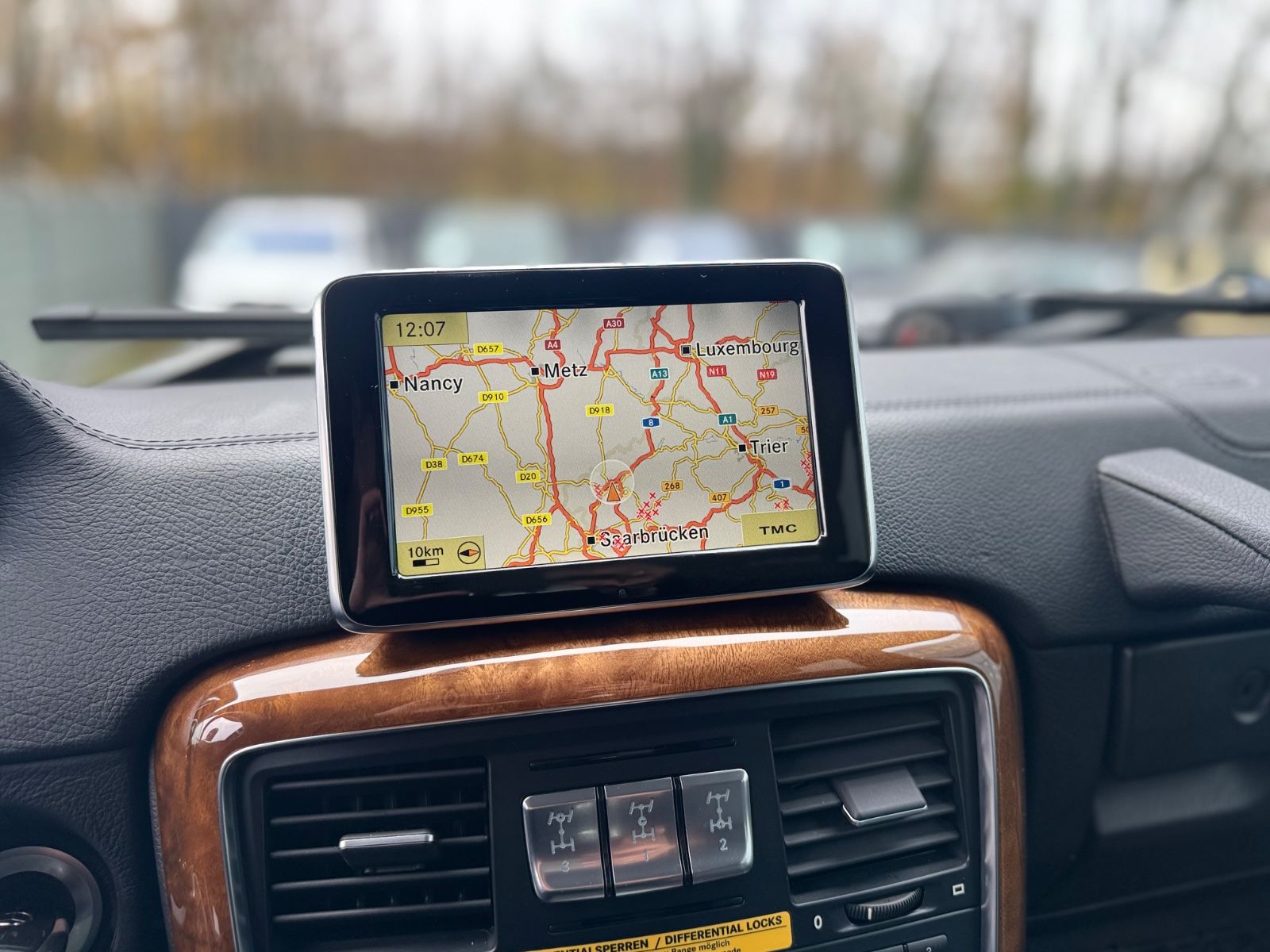 Fahrzeugabbildung Mercedes-Benz G350d BLUETEC *SPORTPAKET*2.HD*U-FREI*FACELIFT*