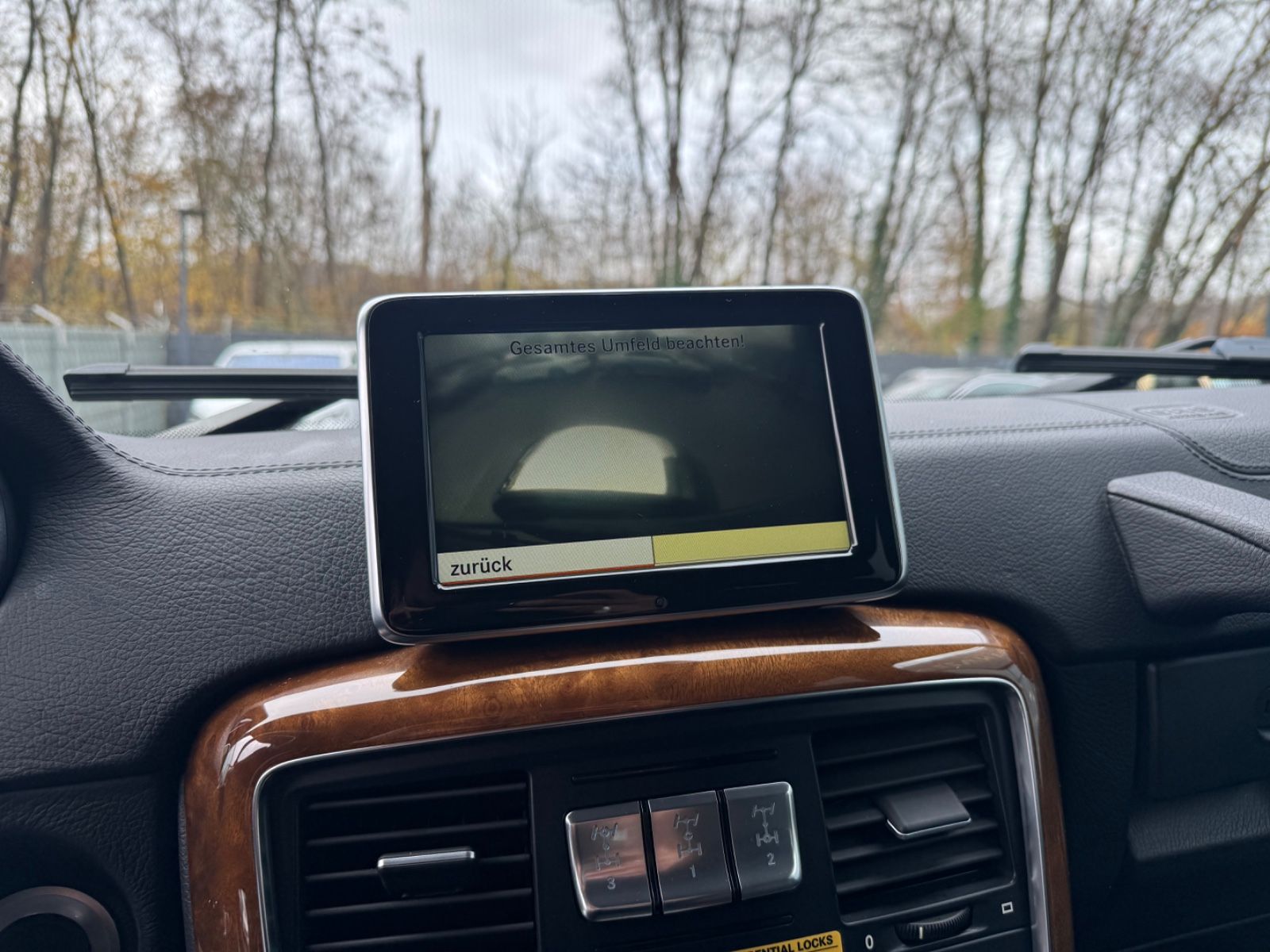 Fahrzeugabbildung Mercedes-Benz G350d BLUETEC *SPORTPAKET*2.HD*U-FREI*FACELIFT*