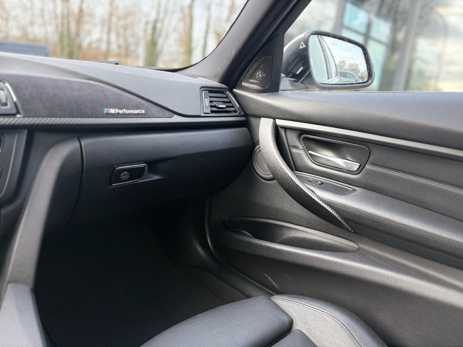 Fahrzeugabbildung ALPINA B3 3.0 BITURBO ALLRAD TOURING*PANO*2.HD*H-UP*LED