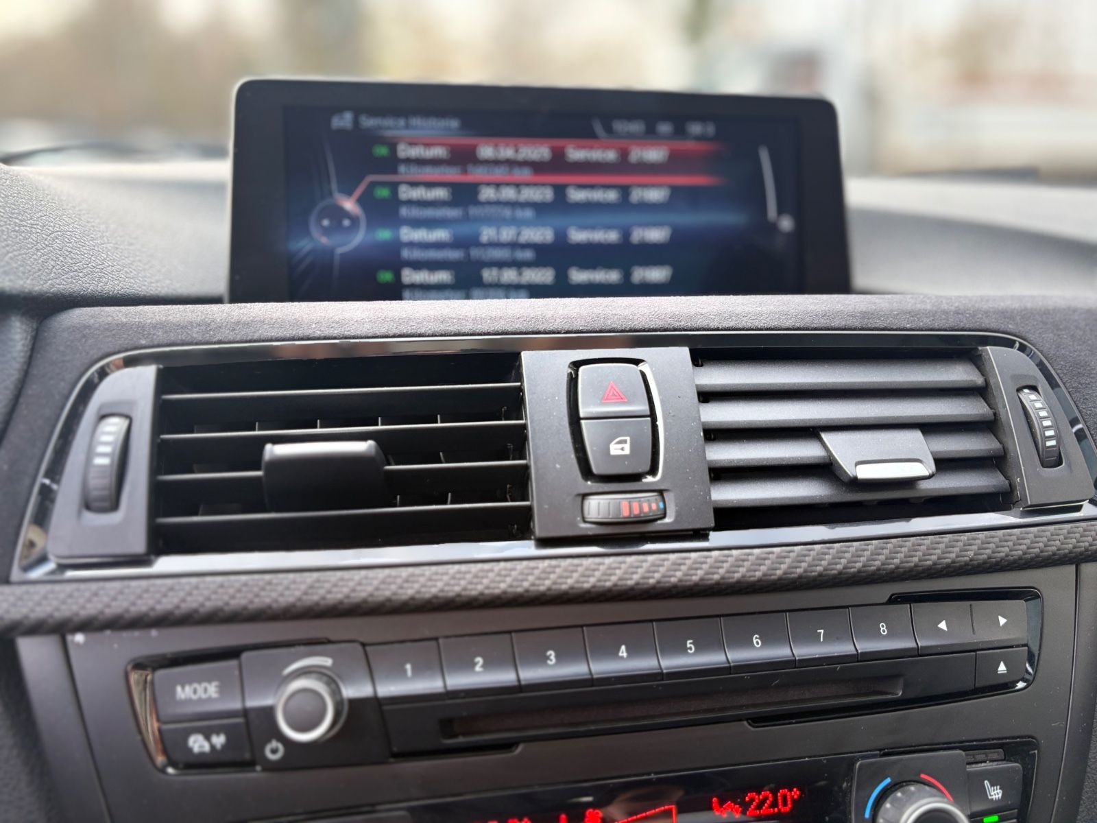 Fahrzeugabbildung ALPINA B3 3.0 BITURBO ALLRAD TOURING*PANO*2.HD*H-UP*LED