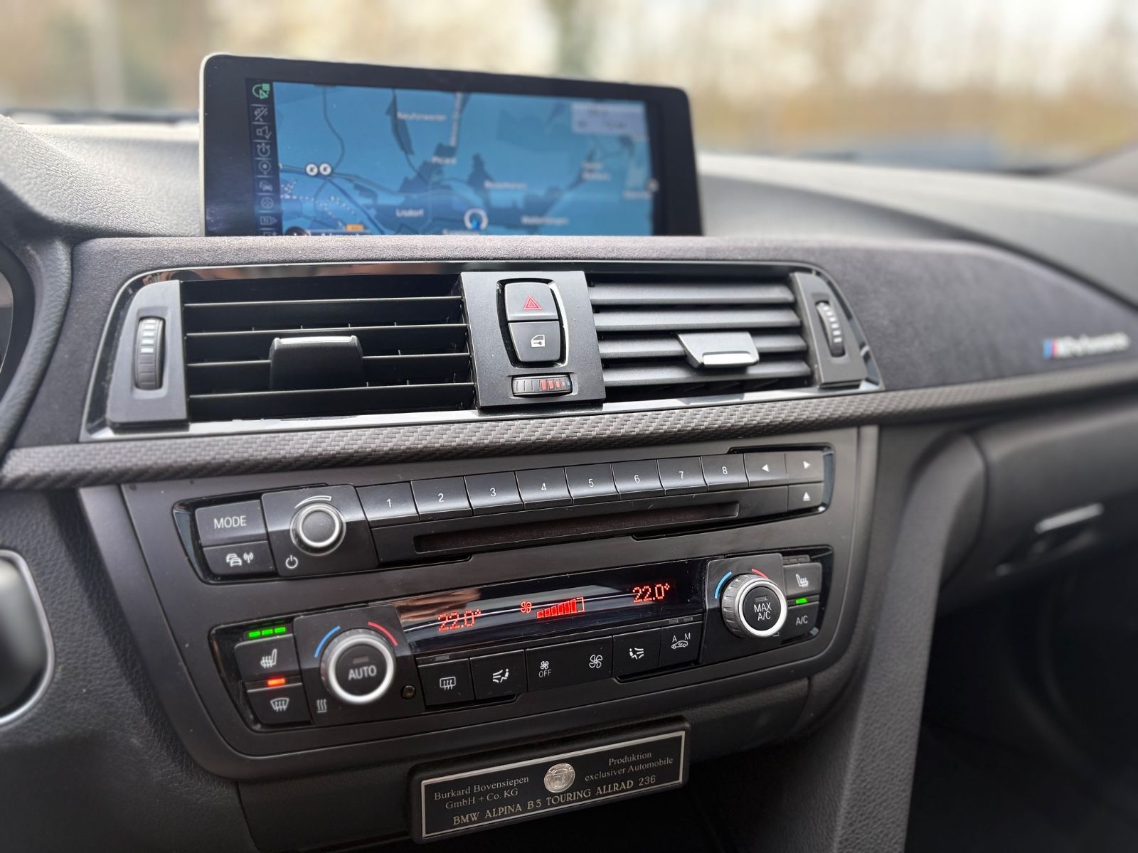 Fahrzeugabbildung ALPINA B3 3.0 BITURBO ALLRAD TOURING*PANO*2.HD*H-UP*LED