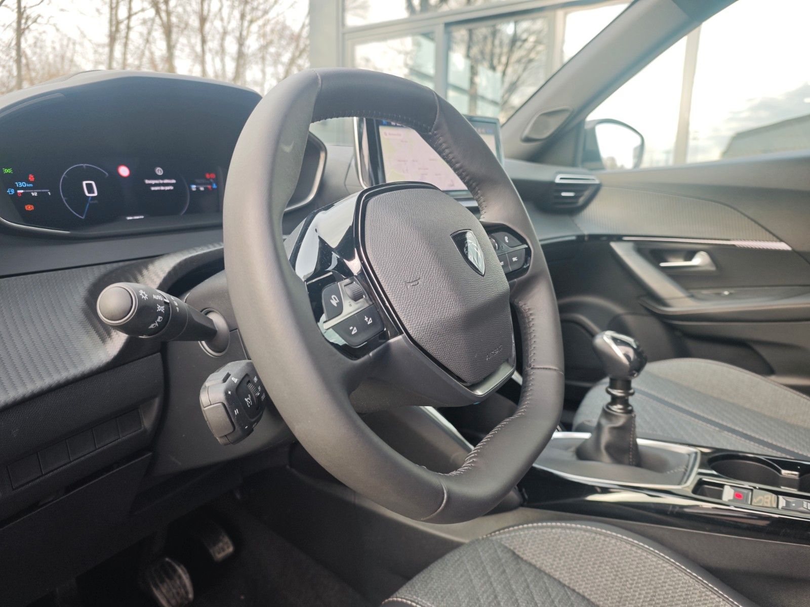 Fahrzeugabbildung Peugeot 2008 ALLURE*VOLL LED*NAVI*360°KAMERA*GARANTIE*