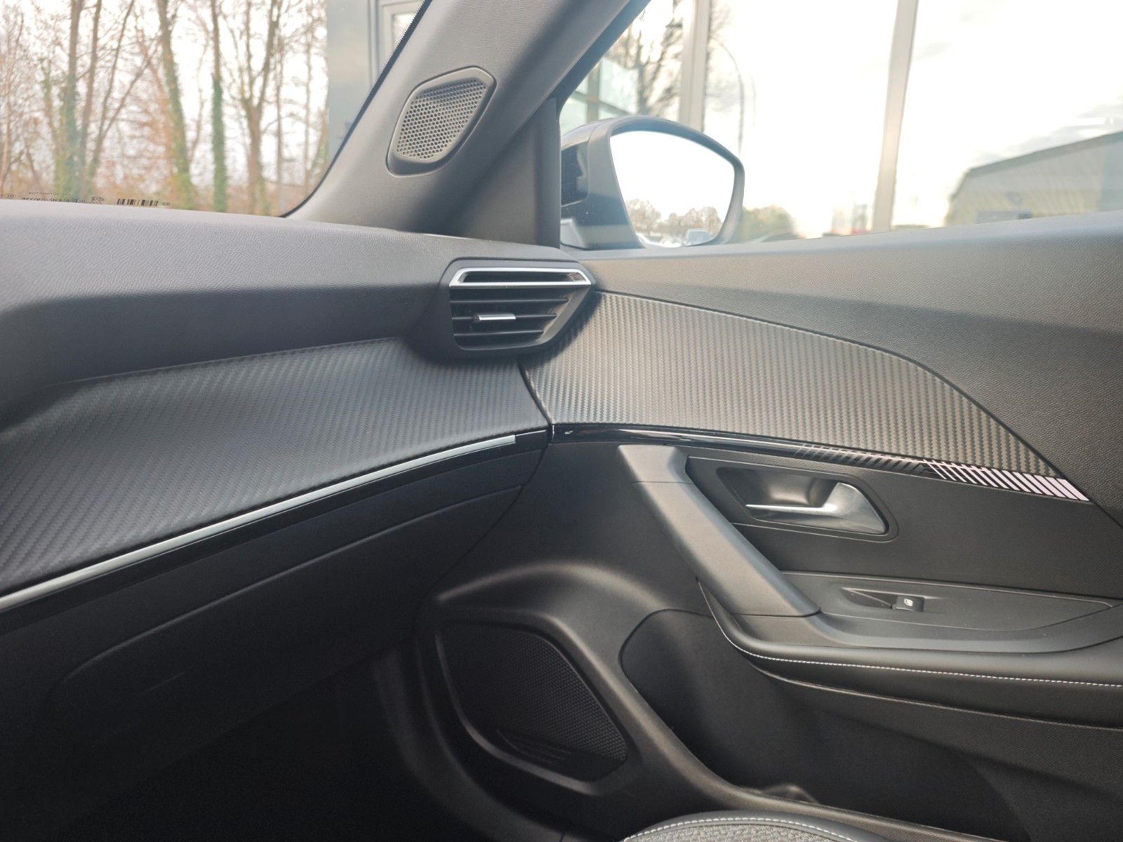 Fahrzeugabbildung Peugeot 2008 ALLURE*VOLL LED*NAVI*360°KAMERA*GARANTIE*