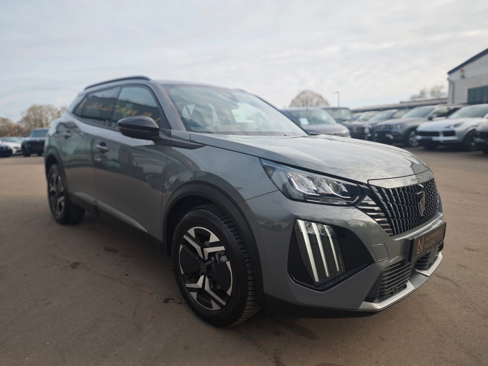 Fahrzeugabbildung Peugeot 2008 ALLURE*VOLL LED*NAVI*360°KAMERA*GARANTIE*