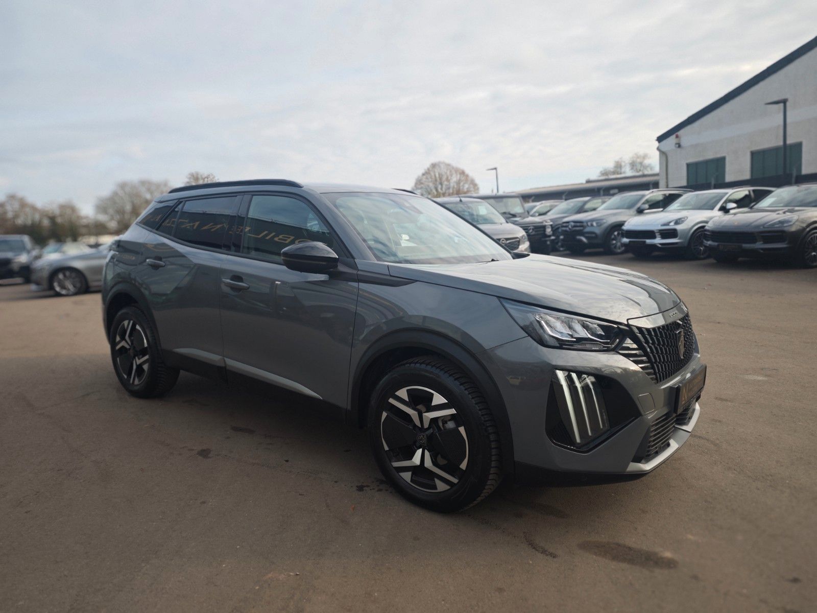 Fahrzeugabbildung Peugeot 2008 ALLURE*VOLL LED*NAVI*360°KAMERA*GARANTIE*