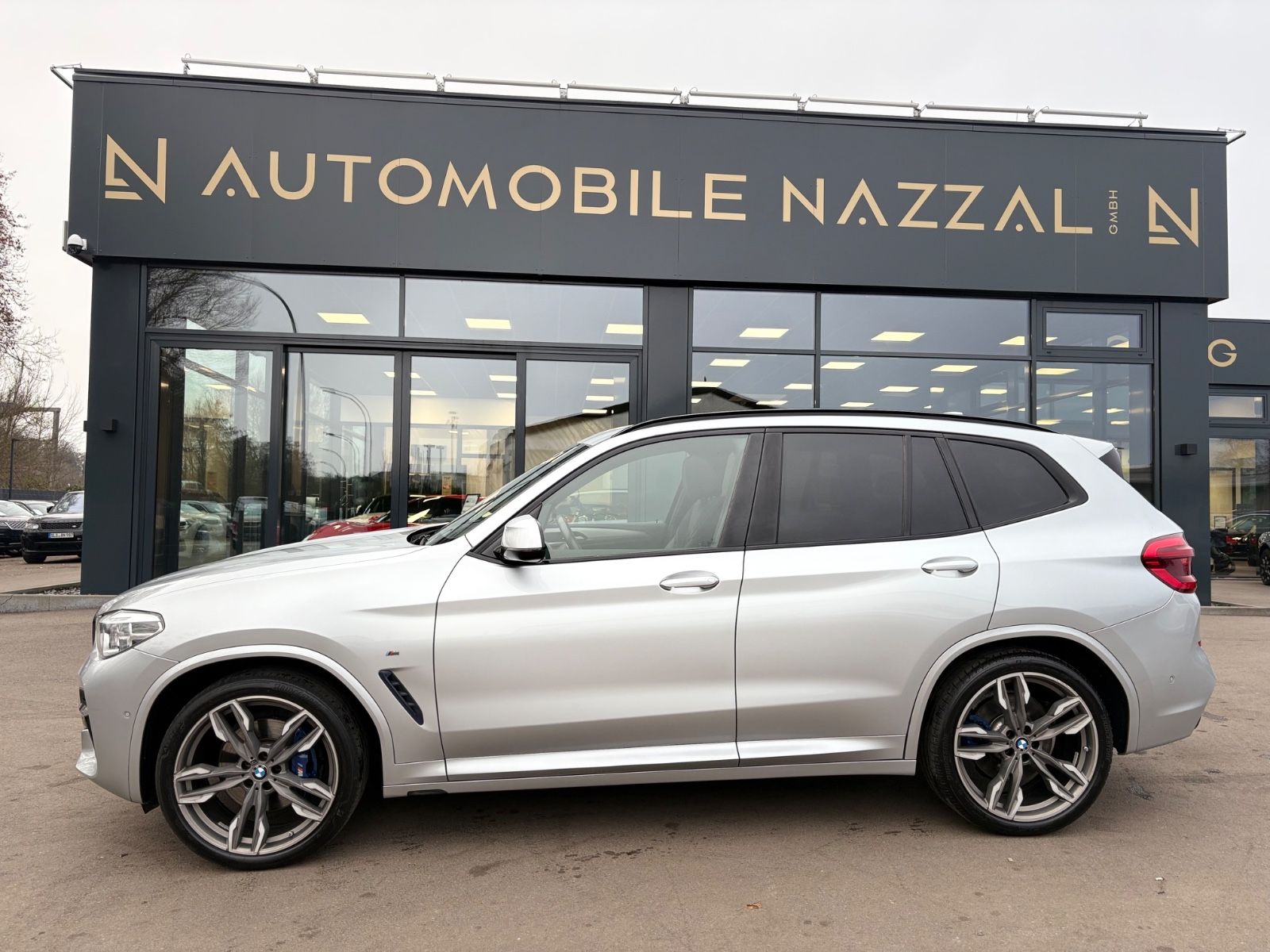 Fahrzeugabbildung BMW X3 M40i SHADOW LINE*LED*NAVI*LEDER*PANORAMA*