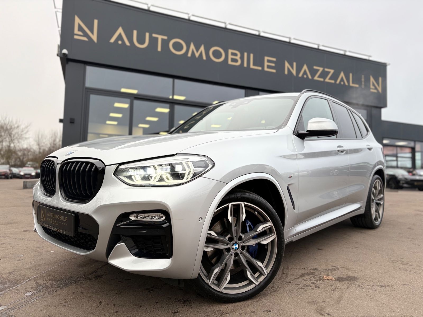 Fahrzeugabbildung BMW X3 M40i SHADOW LINE*LED*NAVI*LEDER*PANORAMA*