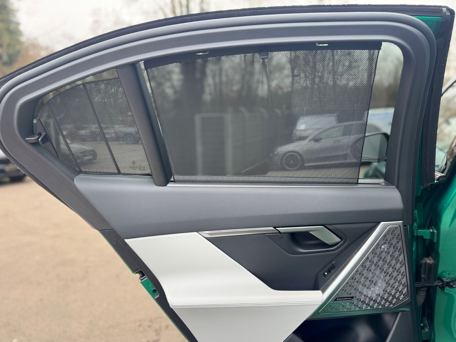 Fahrzeugabbildung BMW M5 LIM*CARBON*ACC*B&W*ON STOCK!*727PS*TRAUM*