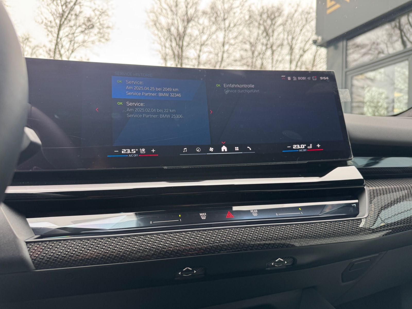 Fahrzeugabbildung BMW M5 LIM*CARBON*ACC*B&W*ON STOCK!*727PS*TRAUM*