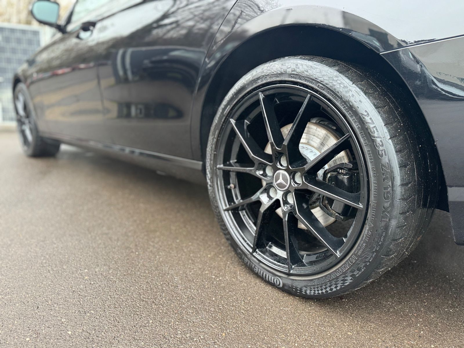 Fahrzeugabbildung Mercedes-Benz E300de*FACELIFT*LED-MULTIBEAM*MB-GARANTIE*