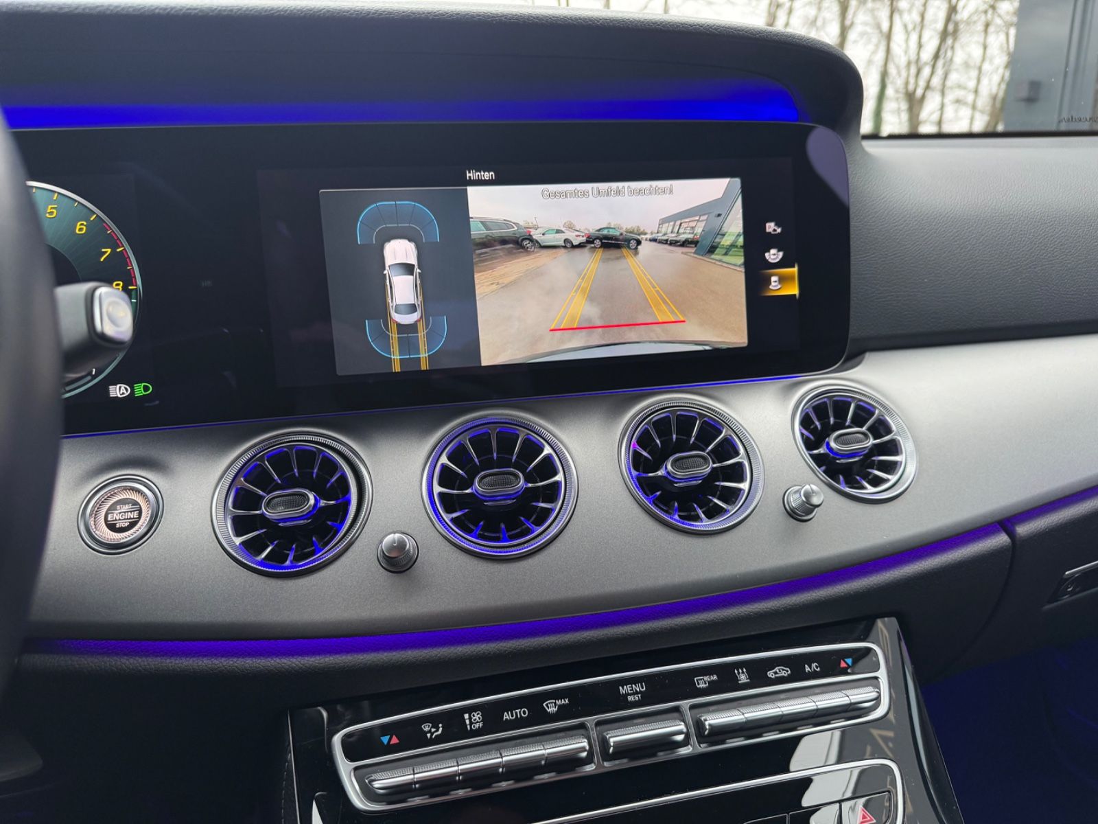 Fahrzeugabbildung Mercedes-Benz E300de*FACELIFT*LED-MULTIBEAM*MB-GARANTIE*