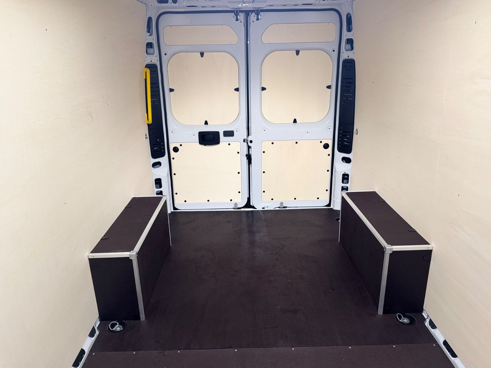 Fahrzeugabbildung Peugeot BOXER KASTEN L4H2 HEAVY BLUE HDi 180*LED*NAVI*