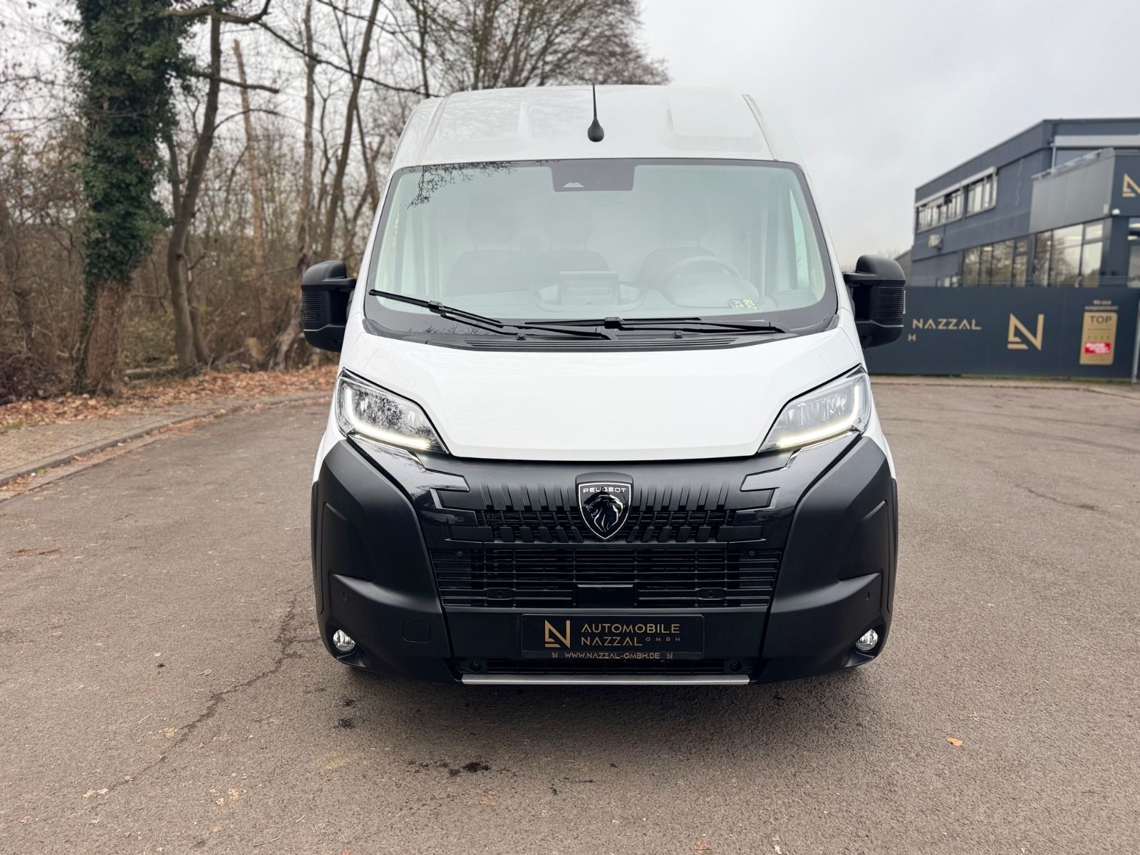 Fahrzeugabbildung Peugeot BOXER KASTEN L4H2 HEAVY BLUE HDi 180*LED*NAVI*