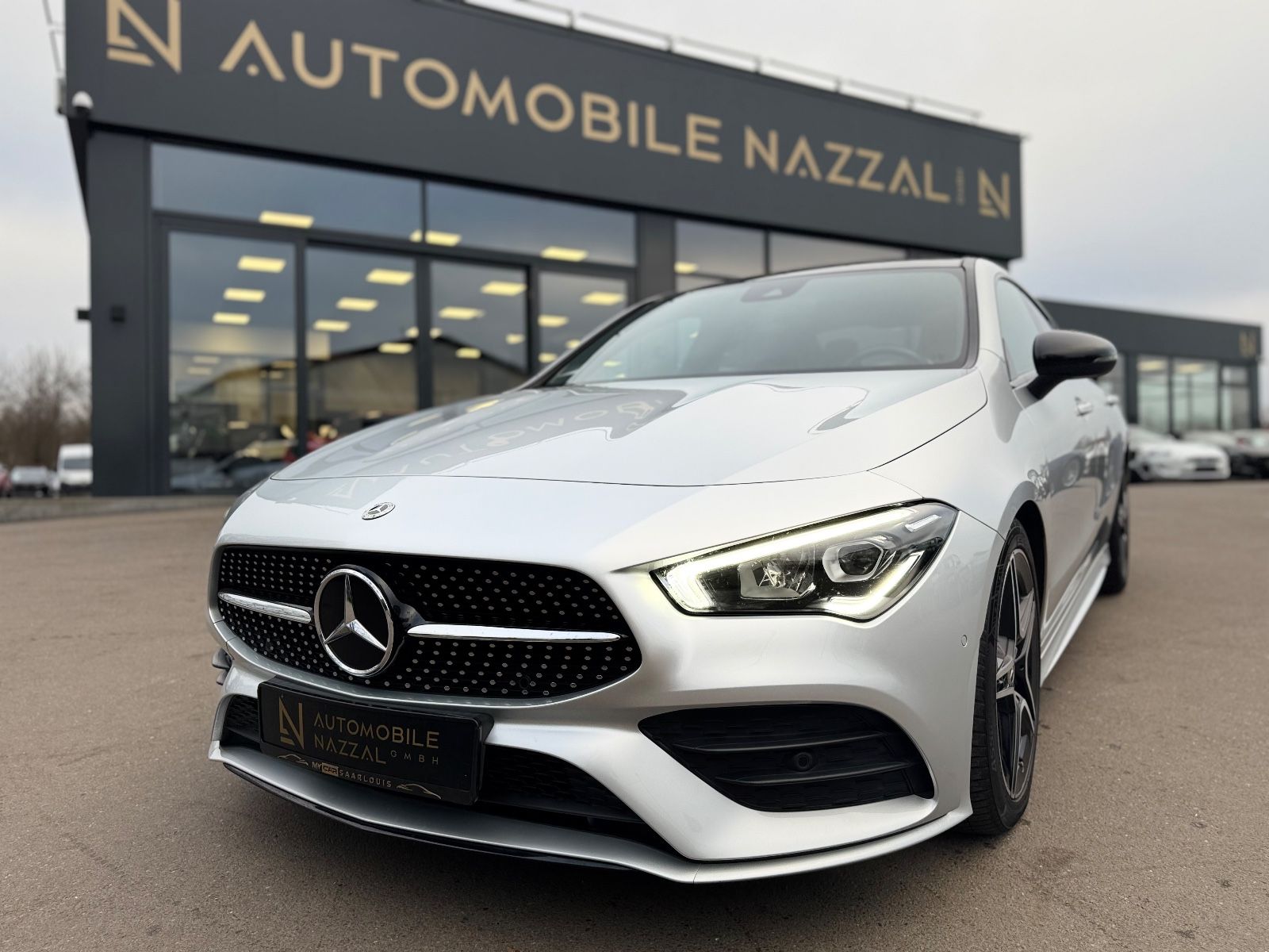 Fahrzeugabbildung Mercedes-Benz CLA 200 LIM*AUT.*NIGHT*AMG-LINE*PANO*1.HD*TOP*