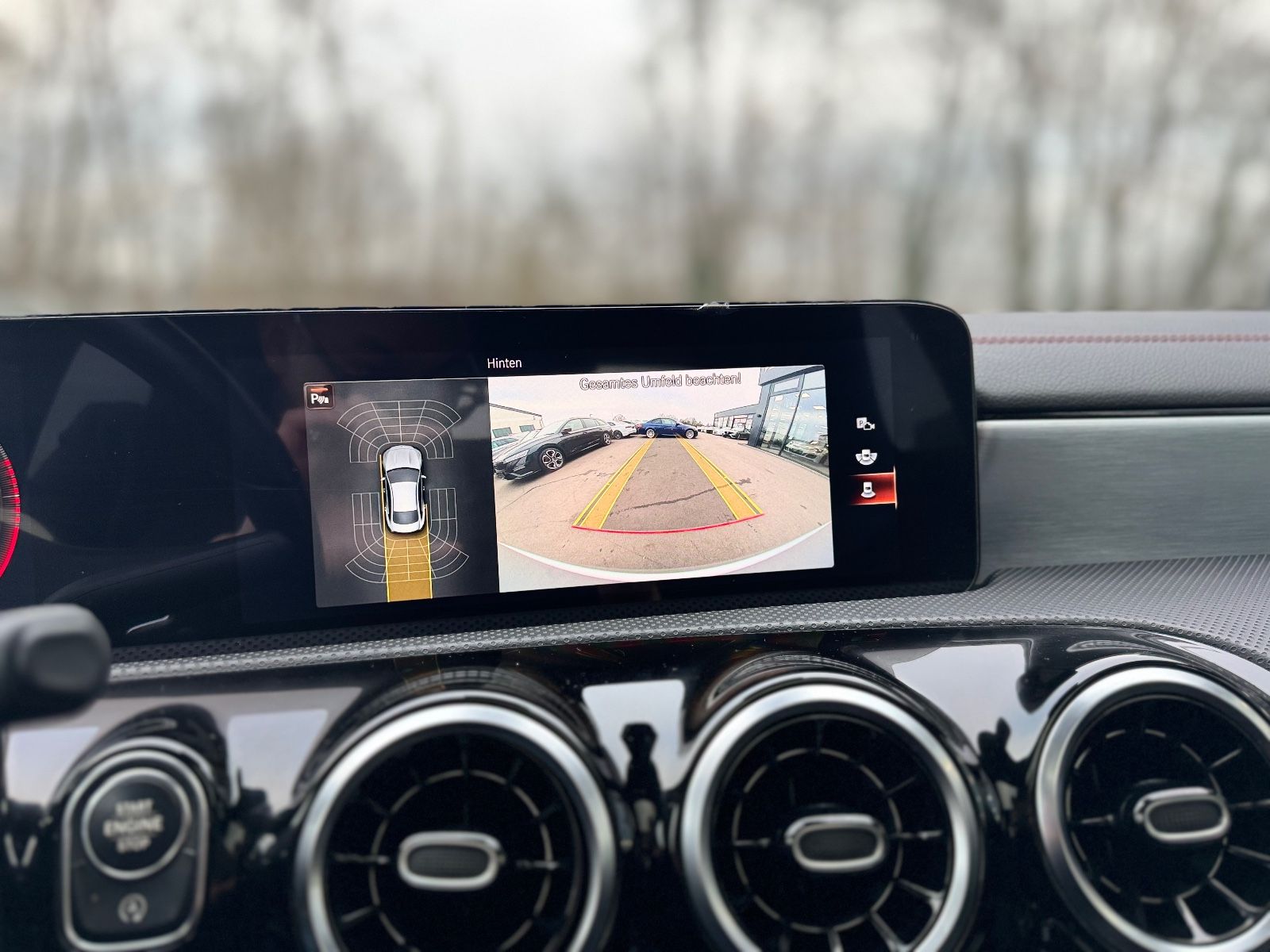 Fahrzeugabbildung Mercedes-Benz CLA 200 LIM*AUT.*NIGHT*AMG-LINE*PANO*1.HD*TOP*