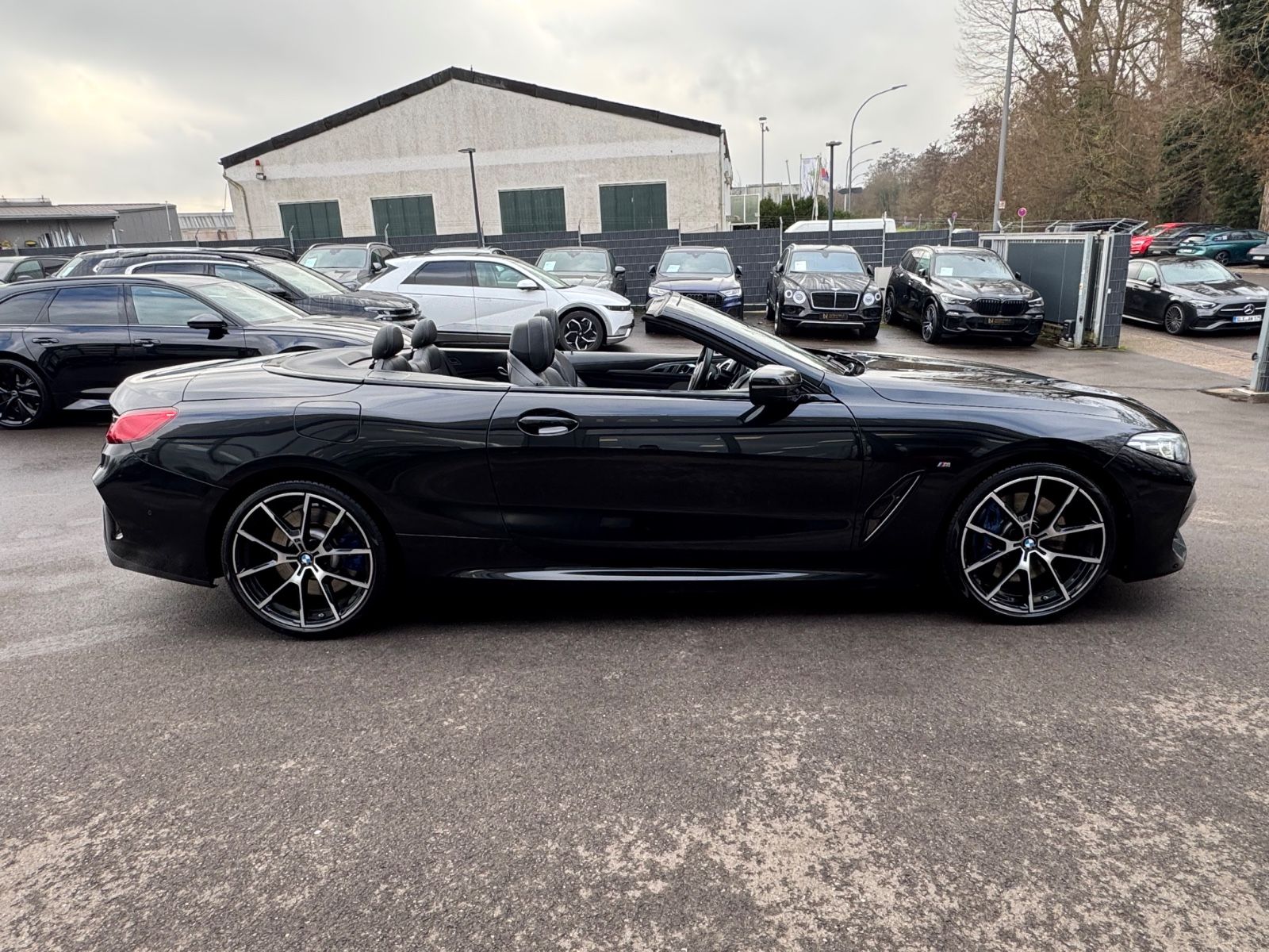 Fahrzeugabbildung BMW 840d xDRIVE CABRIO M SPORT*KAMERA*NACKENHZG.*