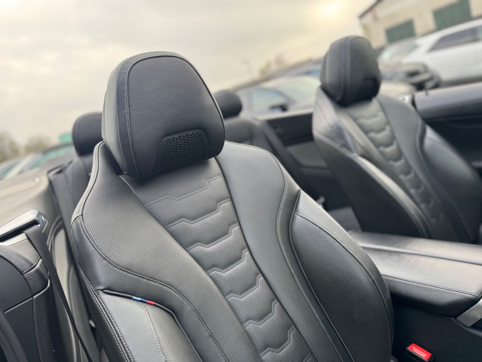 Fahrzeugabbildung BMW 840d xDRIVE CABRIO M SPORT*KAMERA*NACKENHZG.*