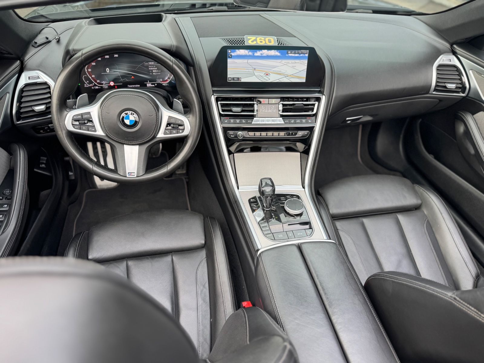 Fahrzeugabbildung BMW 840d xDRIVE CABRIO M SPORT*KAMERA*NACKENHZG.*