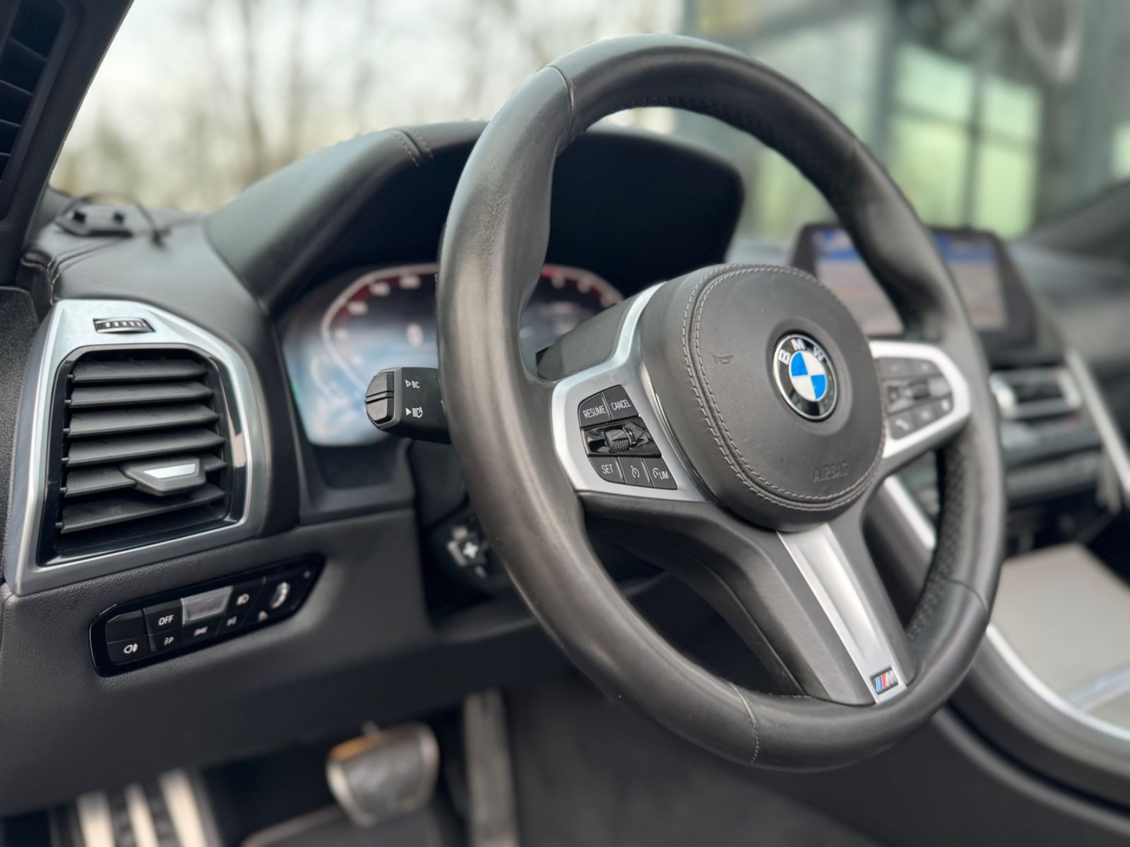 Fahrzeugabbildung BMW 840d xDRIVE CABRIO M SPORT*KAMERA*NACKENHZG.*