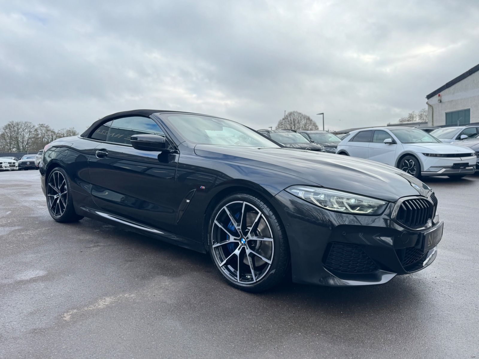 Fahrzeugabbildung BMW 840d xDRIVE CABRIO M SPORT*KAMERA*NACKENHZG.*
