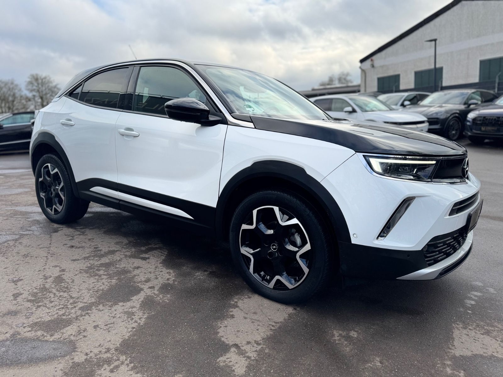 Fahrzeugabbildung Opel MOKKA ULTIMATE*AUT.*LEDER*LED*NAVI*KAMERA*DAB+