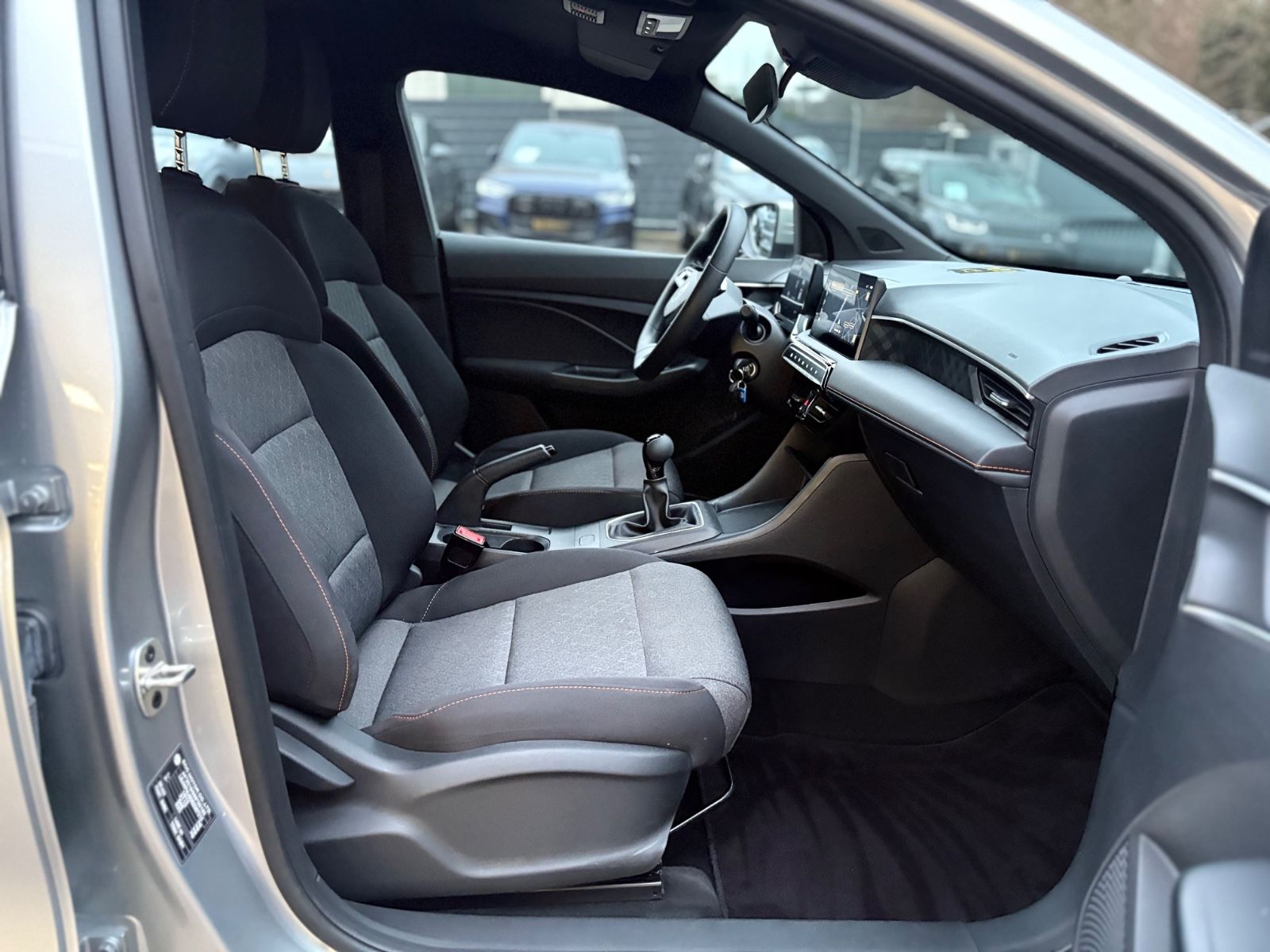 Fahrzeugabbildung MG MG3 LIM*KAMERA*NAVI*1.HD*GARANTIE*