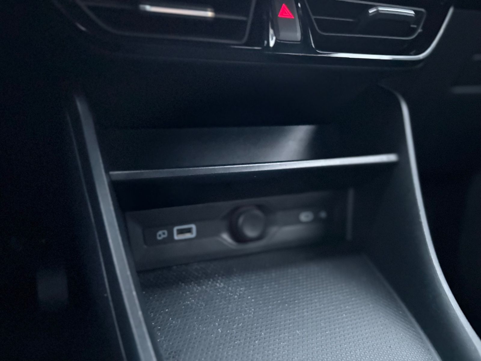 Fahrzeugabbildung MG MG3 LIM*KAMERA*NAVI*1.HD*GARANTIE*