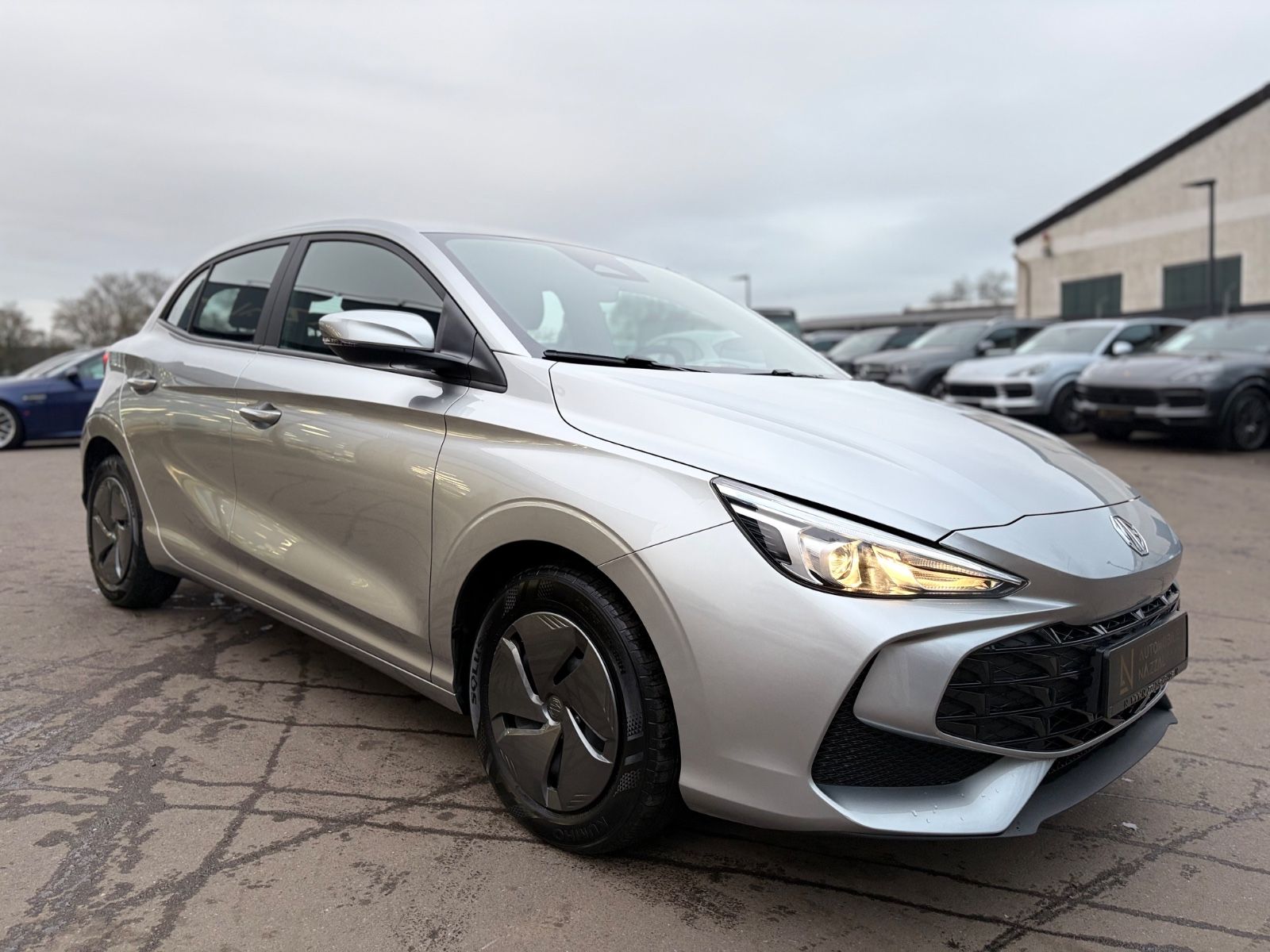 Fahrzeugabbildung MG MG3 LIM*KAMERA*NAVI*1.HD*GARANTIE*