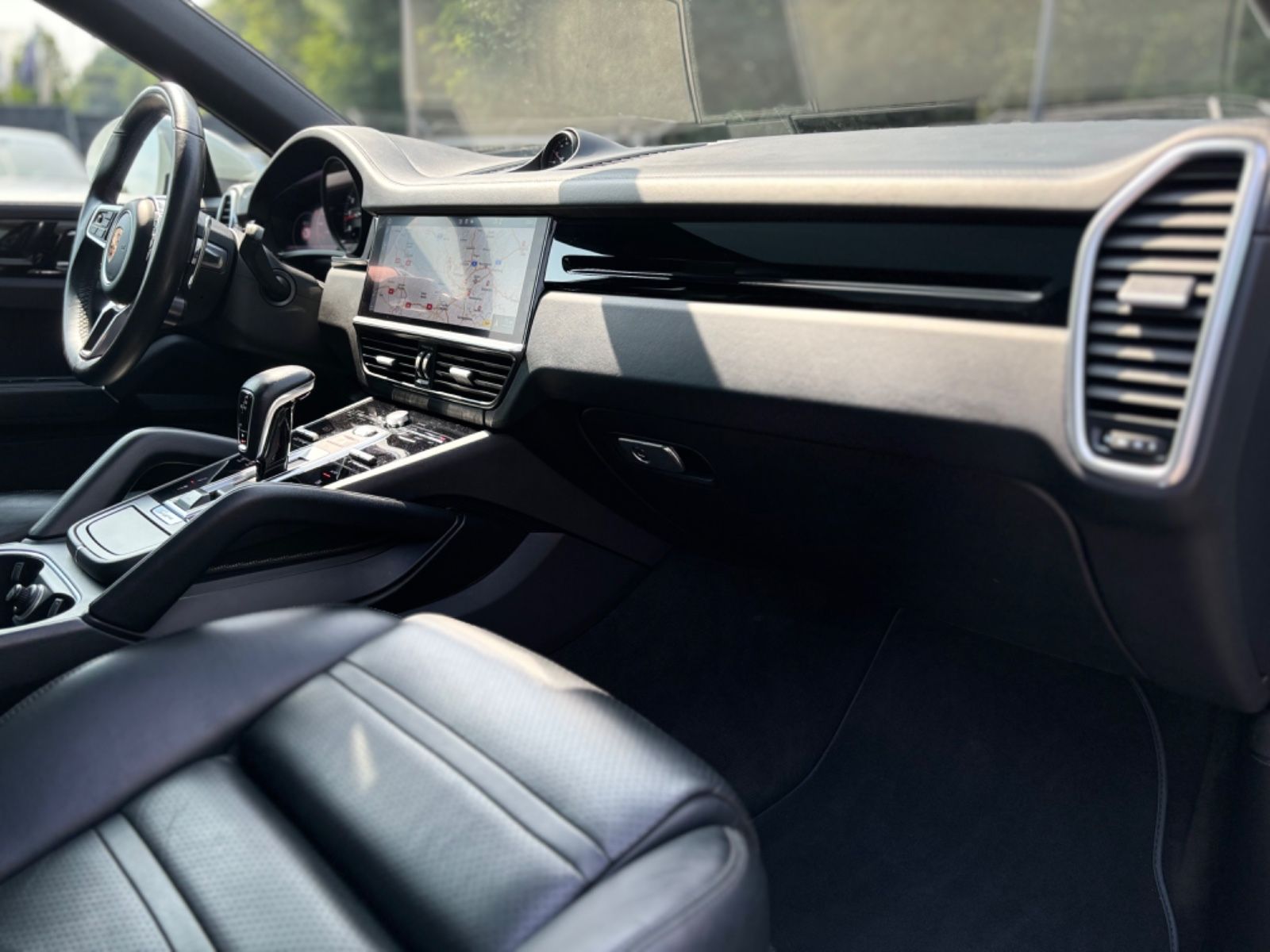 Fahrzeugabbildung Porsche CAYENNE COUPE*VOLL-LED*PANORAMA*BOSE*21.ZOLL*