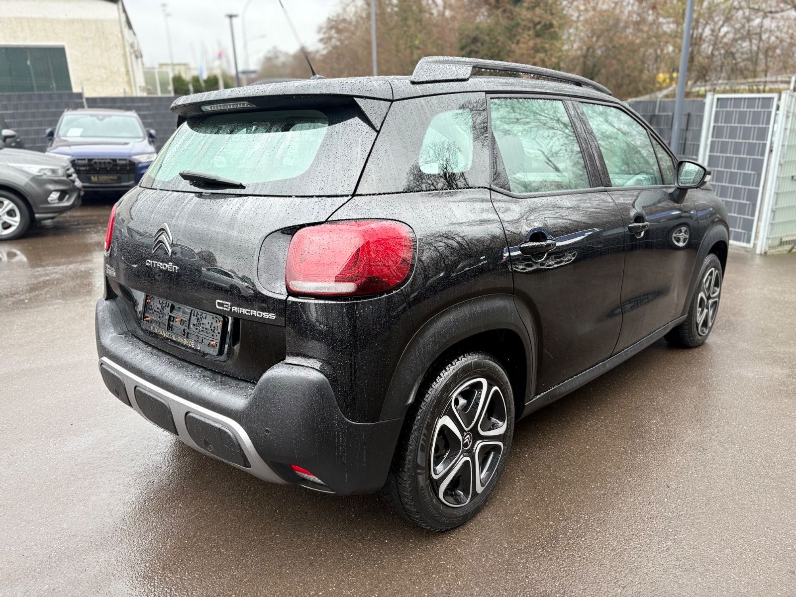 Fahrzeugabbildung Citroën C3 AIRCROSS FEEL*AUTOMATIK*PDC*SITZHEIZUNG*TOP*