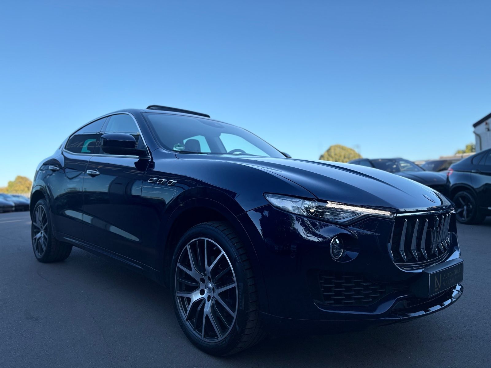 Fahrzeugabbildung Maserati LEVANTE GRANSPORT Q4 *LED*PANO*LUFT*VOLL*