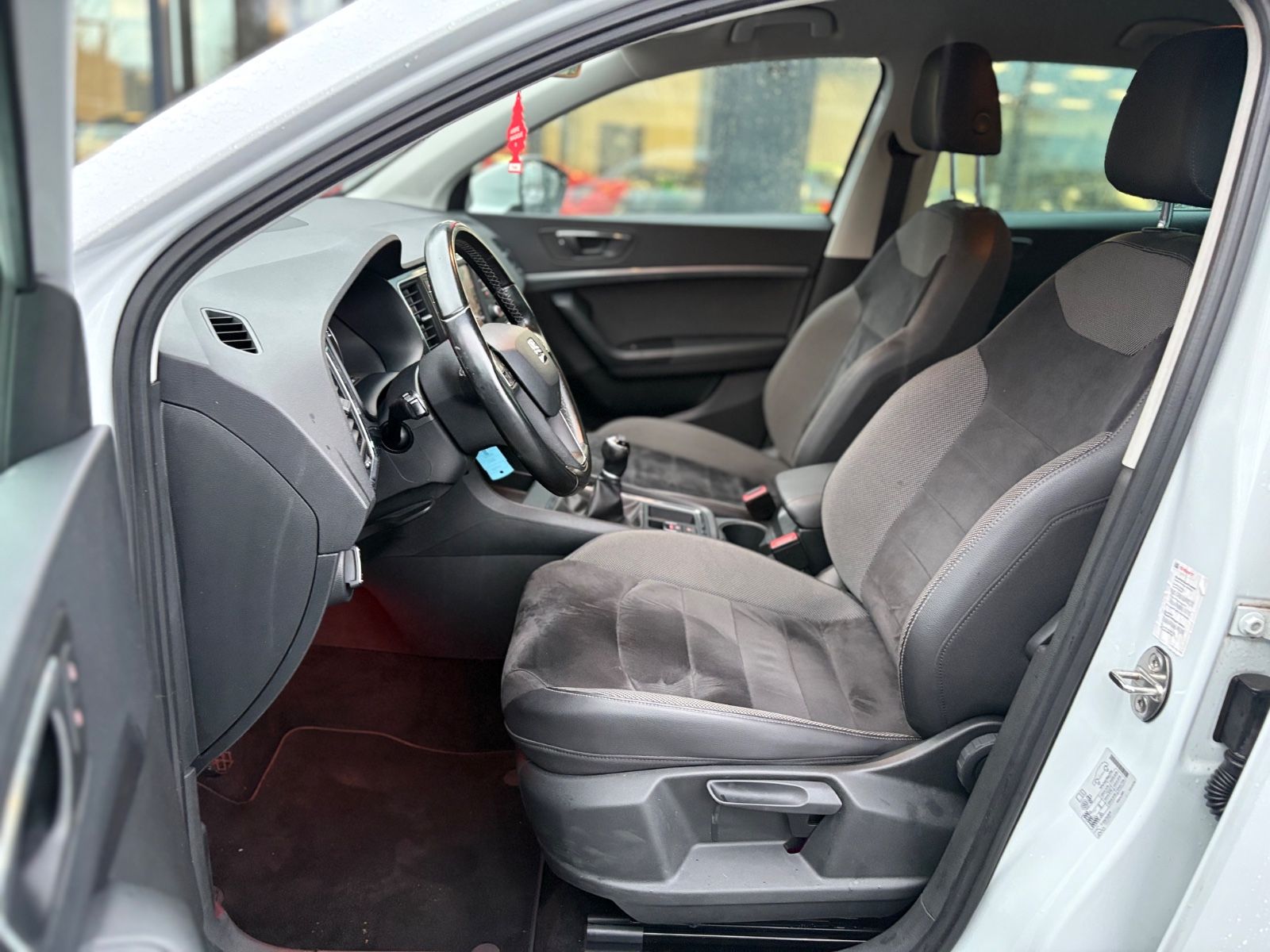 Fahrzeugabbildung SEAT ATECA STYLE *LED*NAVI*KAMERA*SITZHEIZUNG*