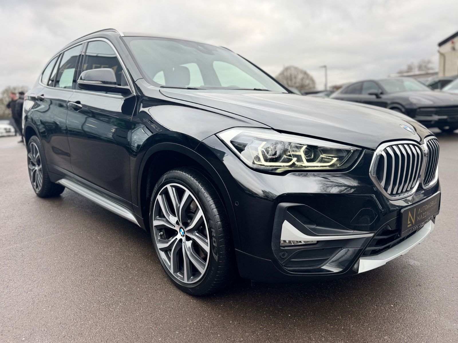 Fahrzeugabbildung BMW X1 xDrive 25 i XLINE*FACELIFT*1.HD*LED*LEDER*AUT