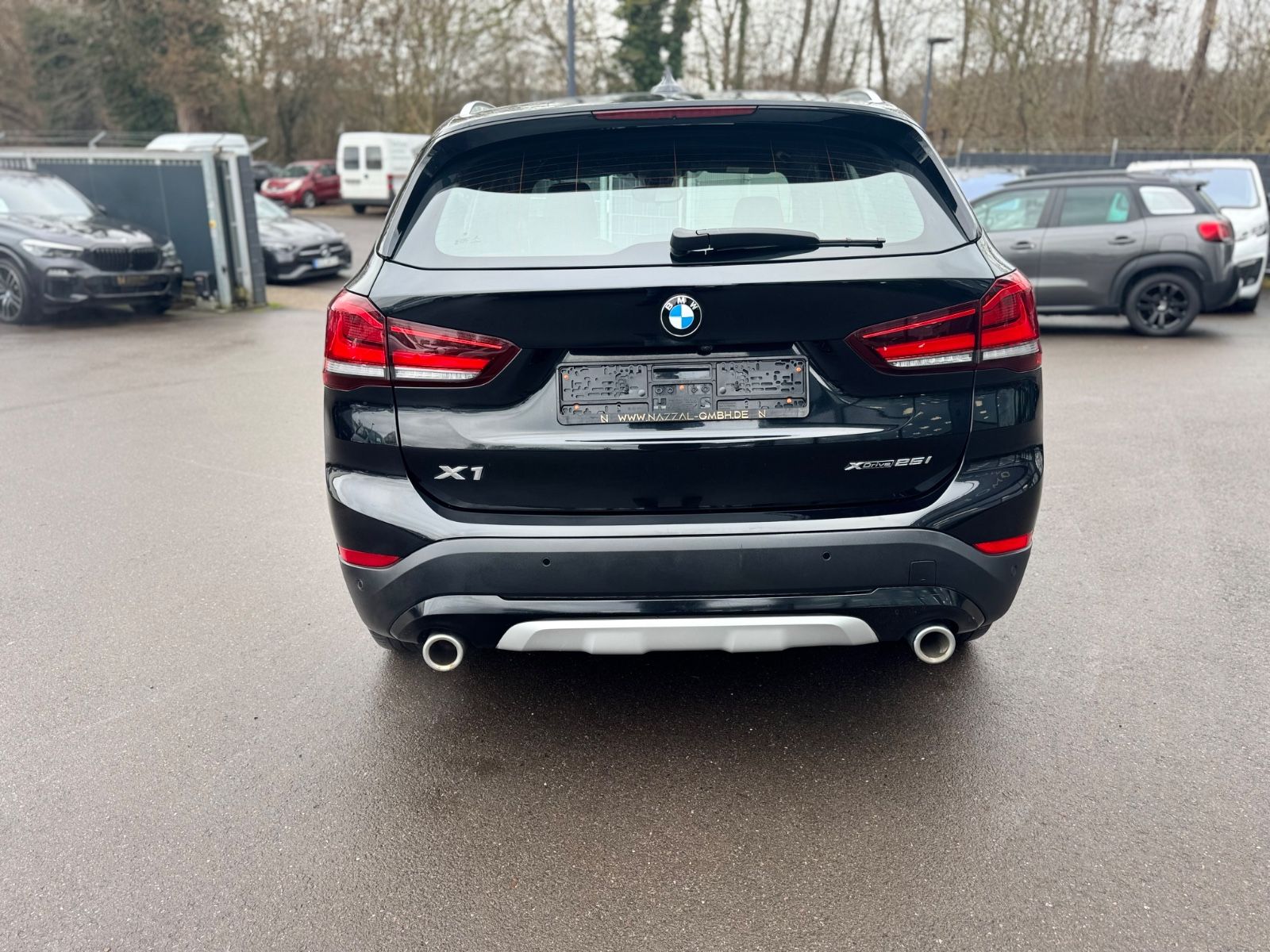 Fahrzeugabbildung BMW X1 xDrive 25 i XLINE*FACELIFT*1.HD*LED*LEDER*AUT