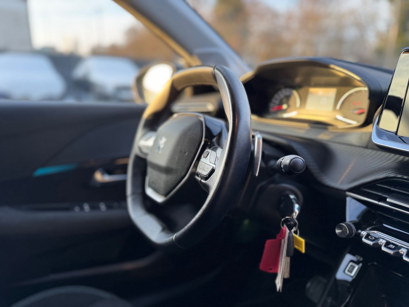 Fahrzeugabbildung Peugeot 208 STYLE PAKET*AUTOMATIK*LED*NAVI*R-KAMERA*