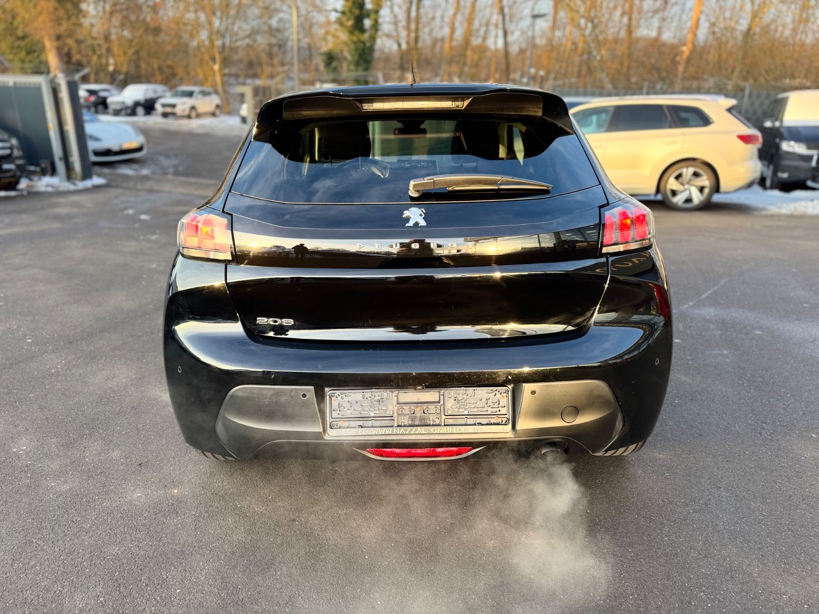 Fahrzeugabbildung Peugeot 208 STYLE PAKET*AUTOMATIK*LED*NAVI*R-KAMERA*