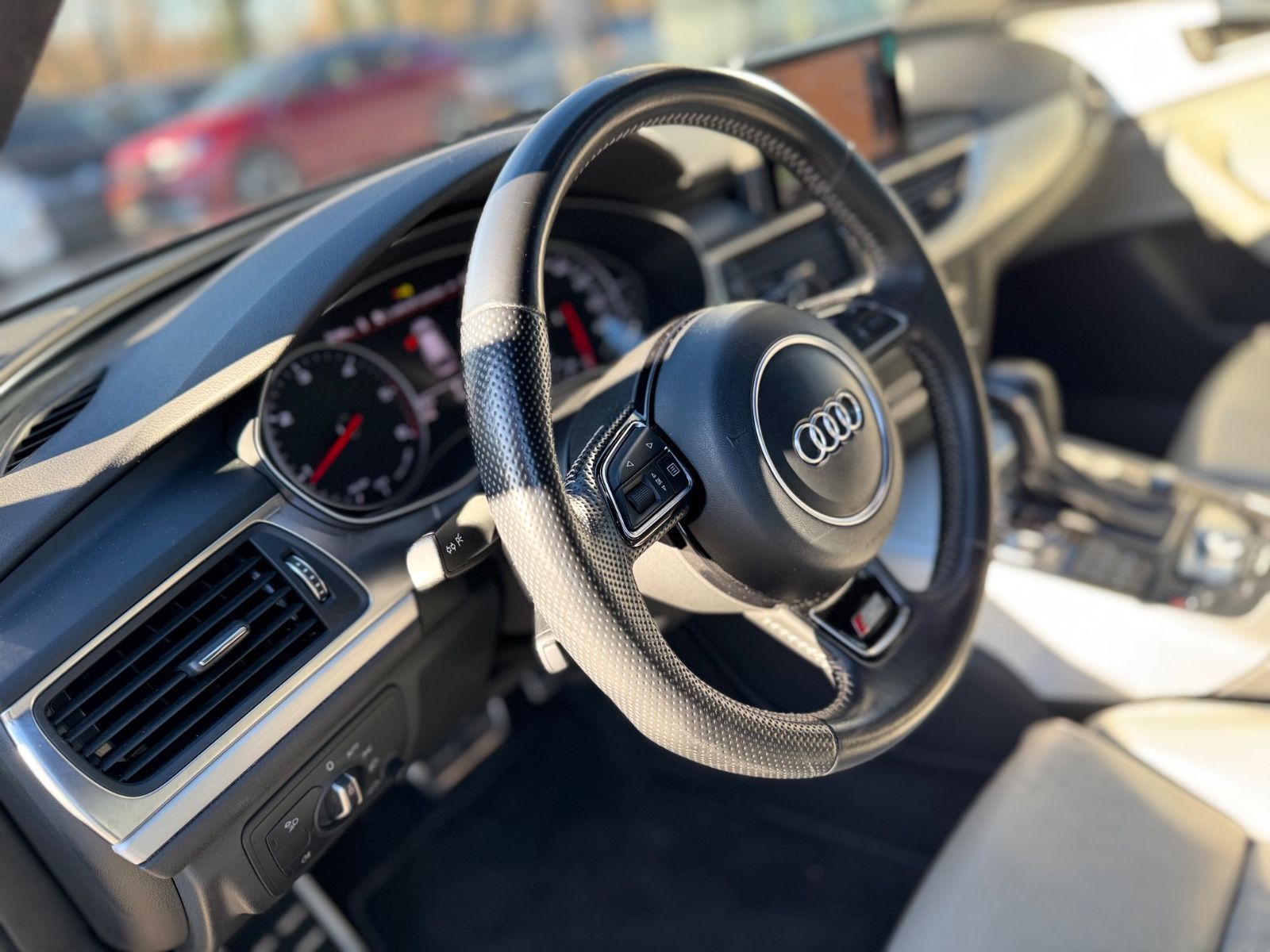 Fahrzeugabbildung Audi A6 AVANT 3.0 TDI QUATTRO*S-LINE*LED*2.HD*LUFT*