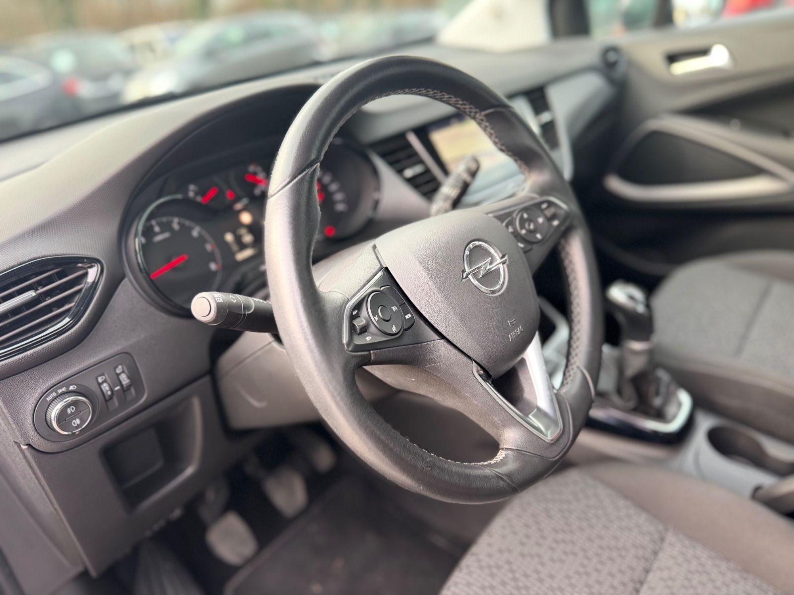 Fahrzeugabbildung Opel CROSSLAND X*NAVI*PDC*KLIMA*APPLE CARPLAY*EURO 6*