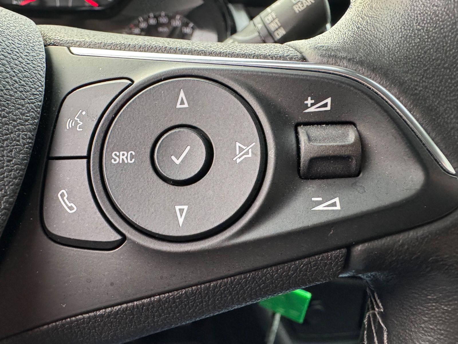 Fahrzeugabbildung Opel CROSSLAND X*NAVI*PDC*KLIMA*APPLE CARPLAY*EURO 6*