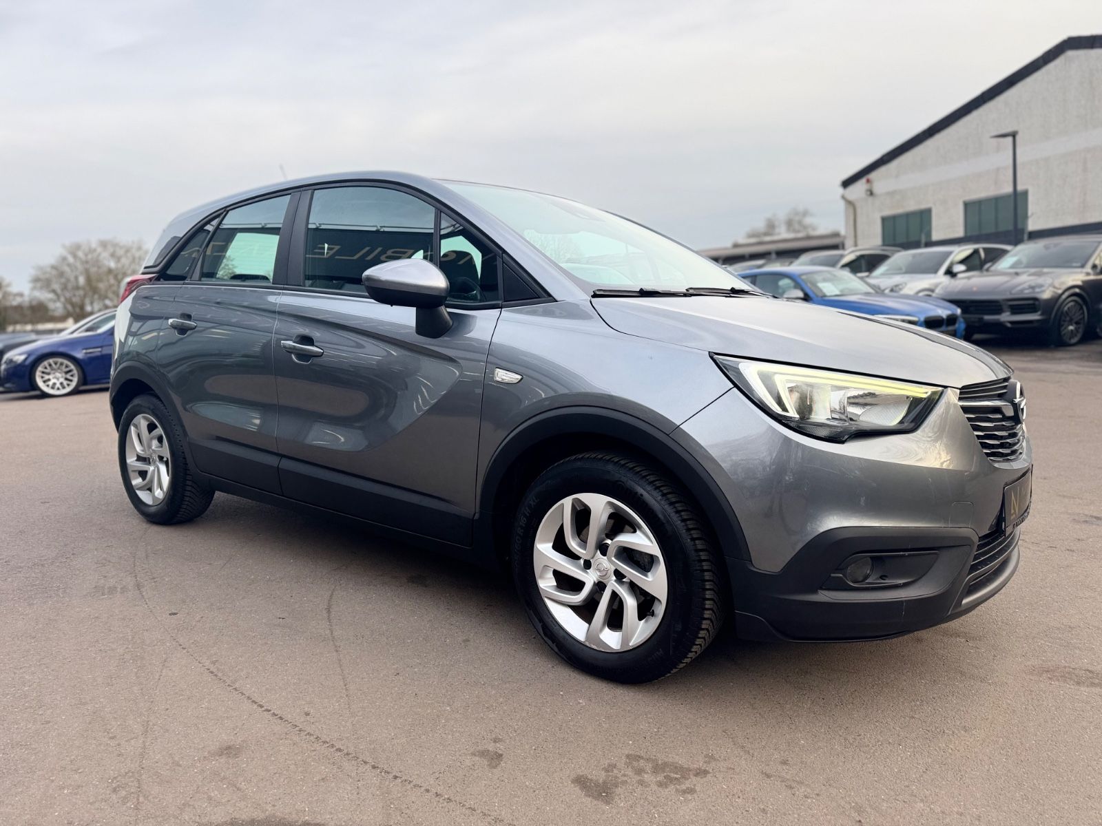 Fahrzeugabbildung Opel CROSSLAND X*NAVI*PDC*KLIMA*APPLE CARPLAY*EURO 6*