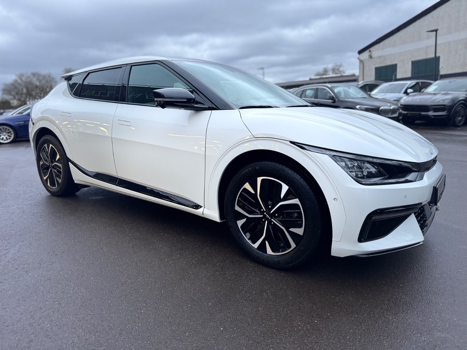 Fahrzeugabbildung Kia EV6 GT-LINE*PANORAMA*4X SHZ*KAMERA*ASSIST PACK*