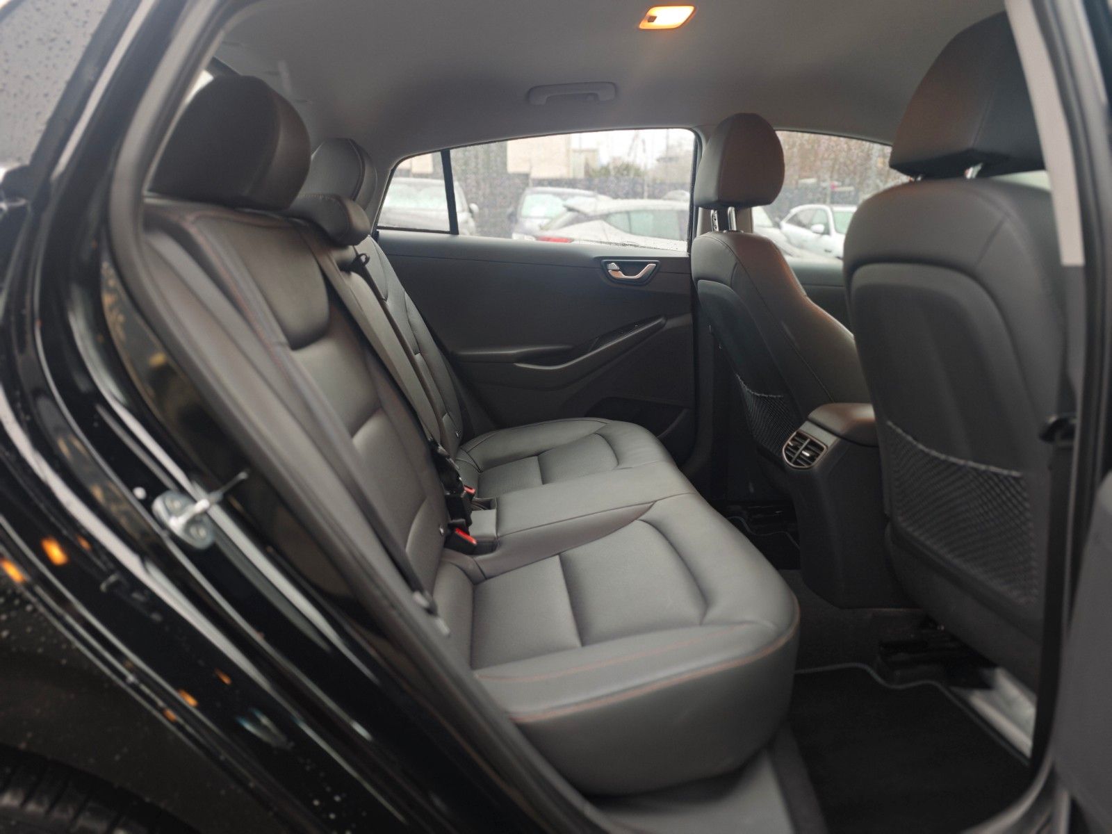 Fahrzeugabbildung Hyundai IONIQ PREMIUM ELEKTRO*LED*WINTER PACK*1.HD*TOP